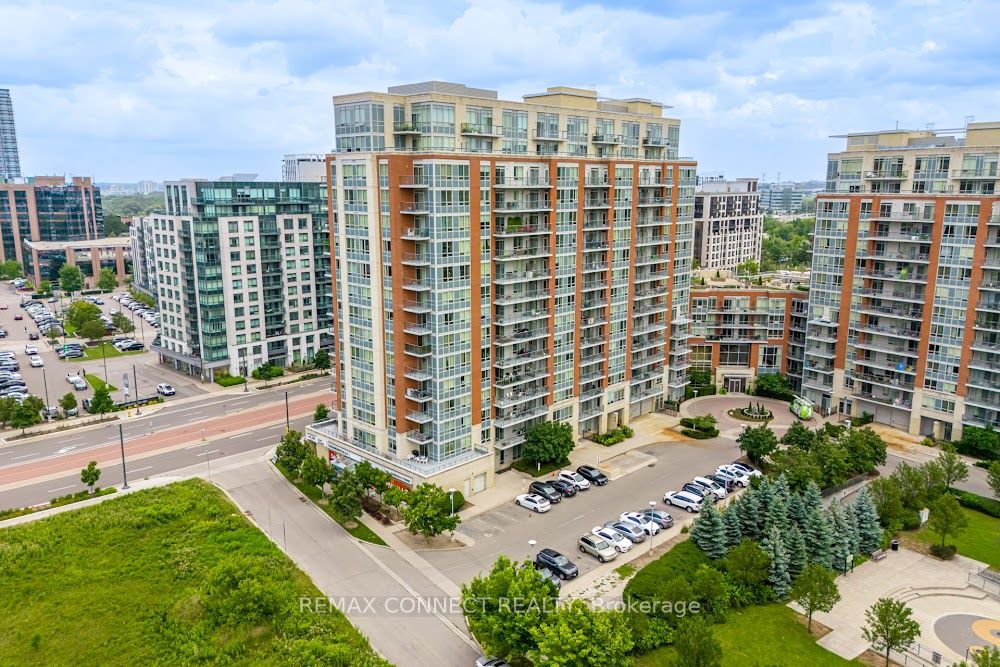 60 South Town Centre Boulevard E Property Photo 3