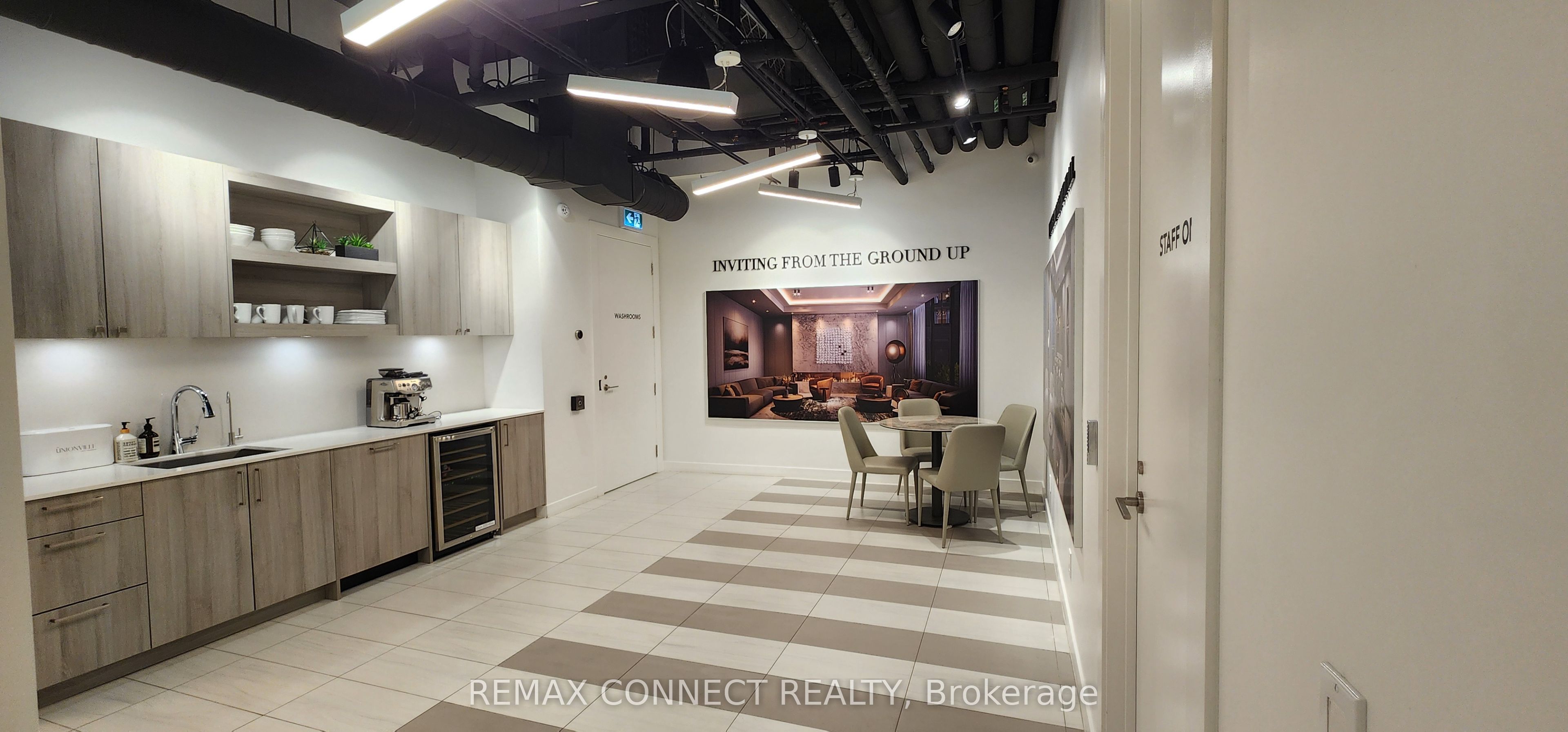 60 South Town Centre Boulevard A Property Photo 12