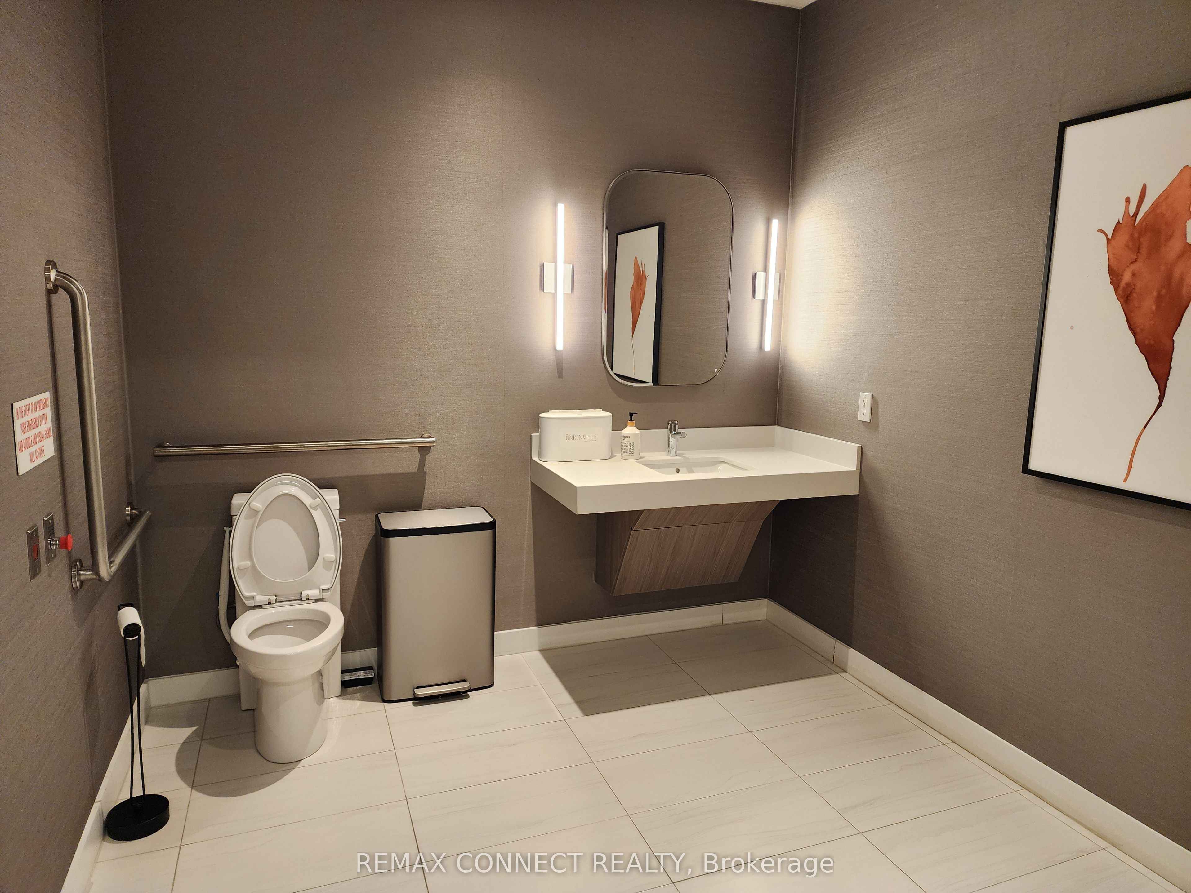 60 South Town Centre Boulevard A Property Photo 14
