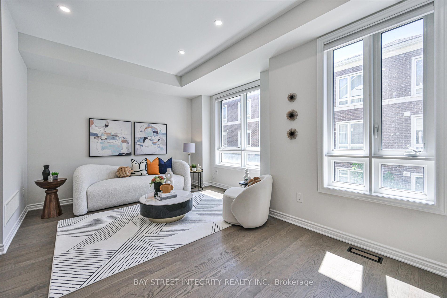 23 Chicago Lane Property Photo 11