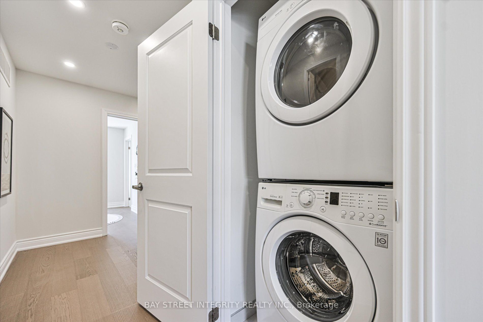 23 Chicago Lane Property Photo 29