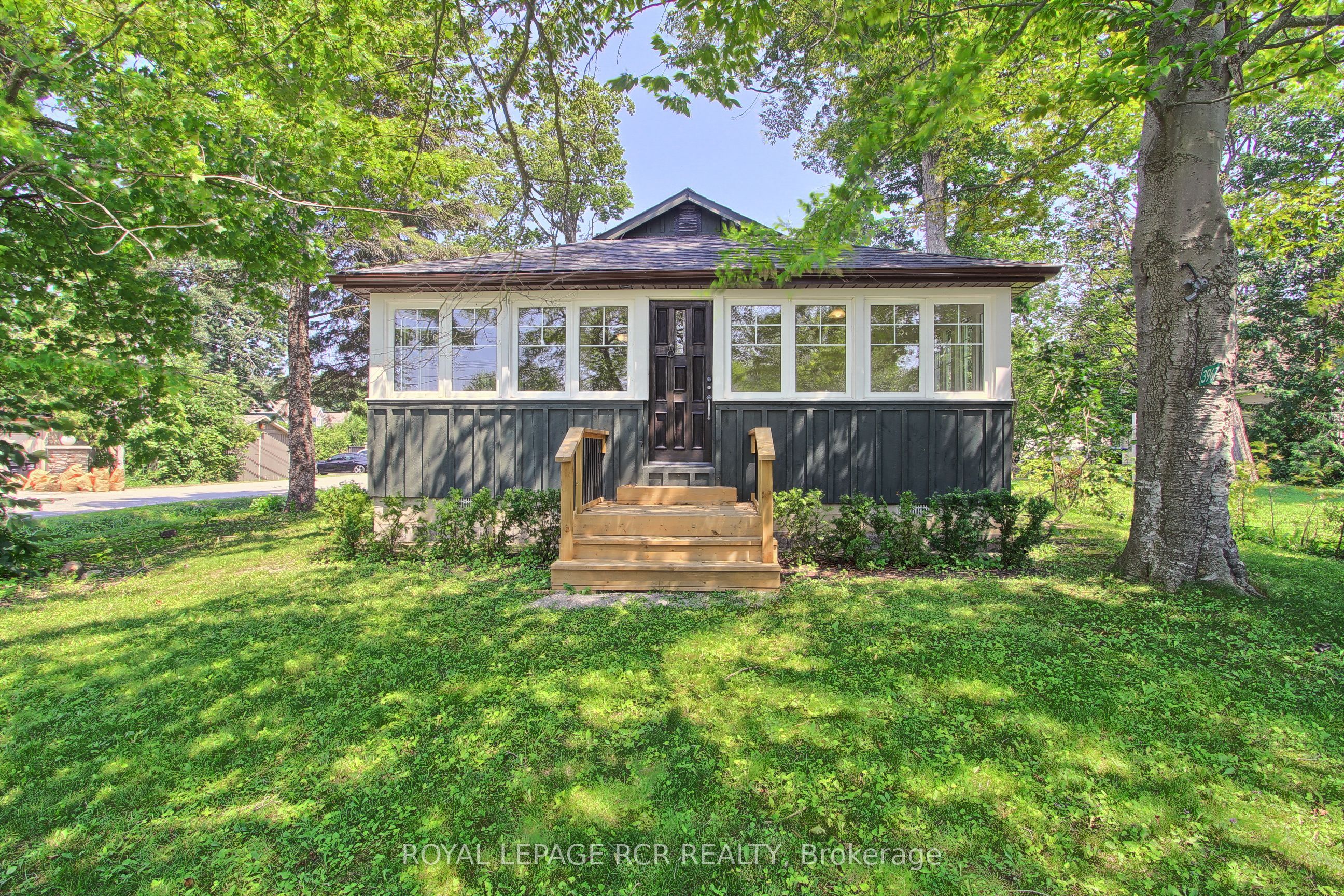 3967 Algonquin Avenue Property Photo 1