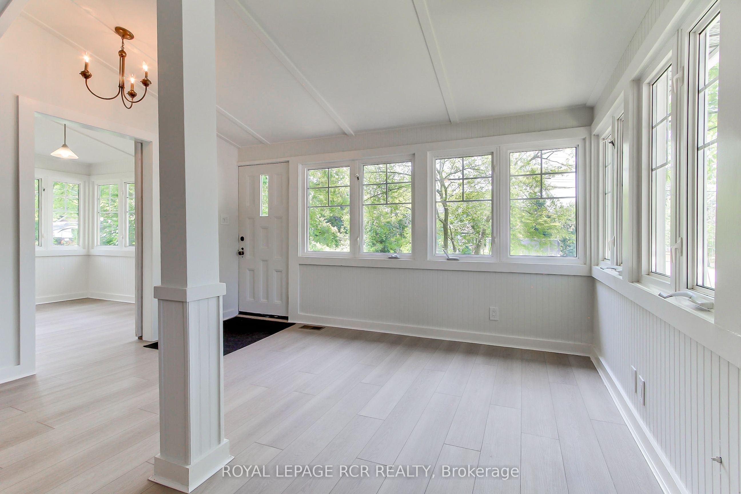 3967 Algonquin Avenue Property Photo 7