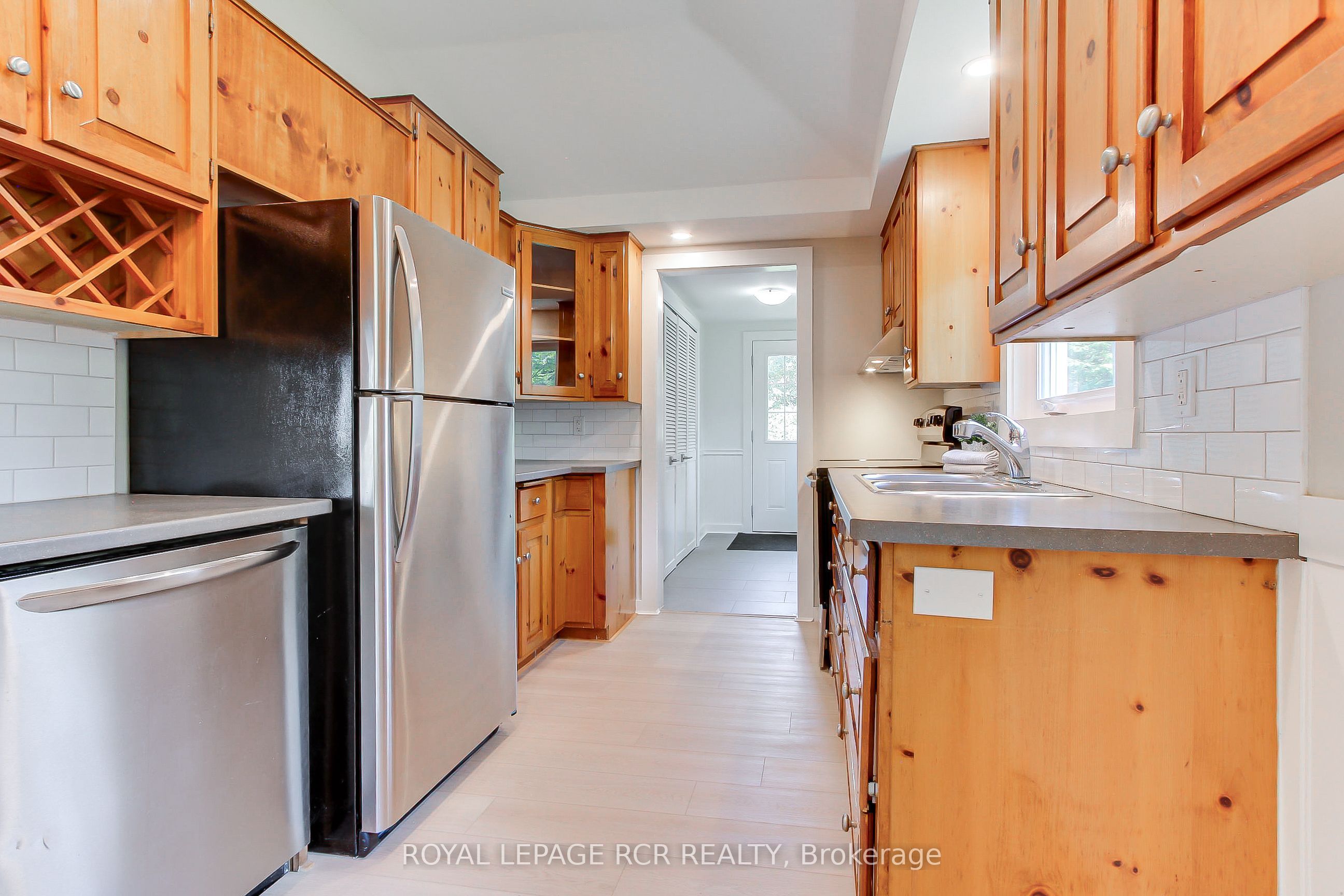 3967 Algonquin Avenue Property Photo 16