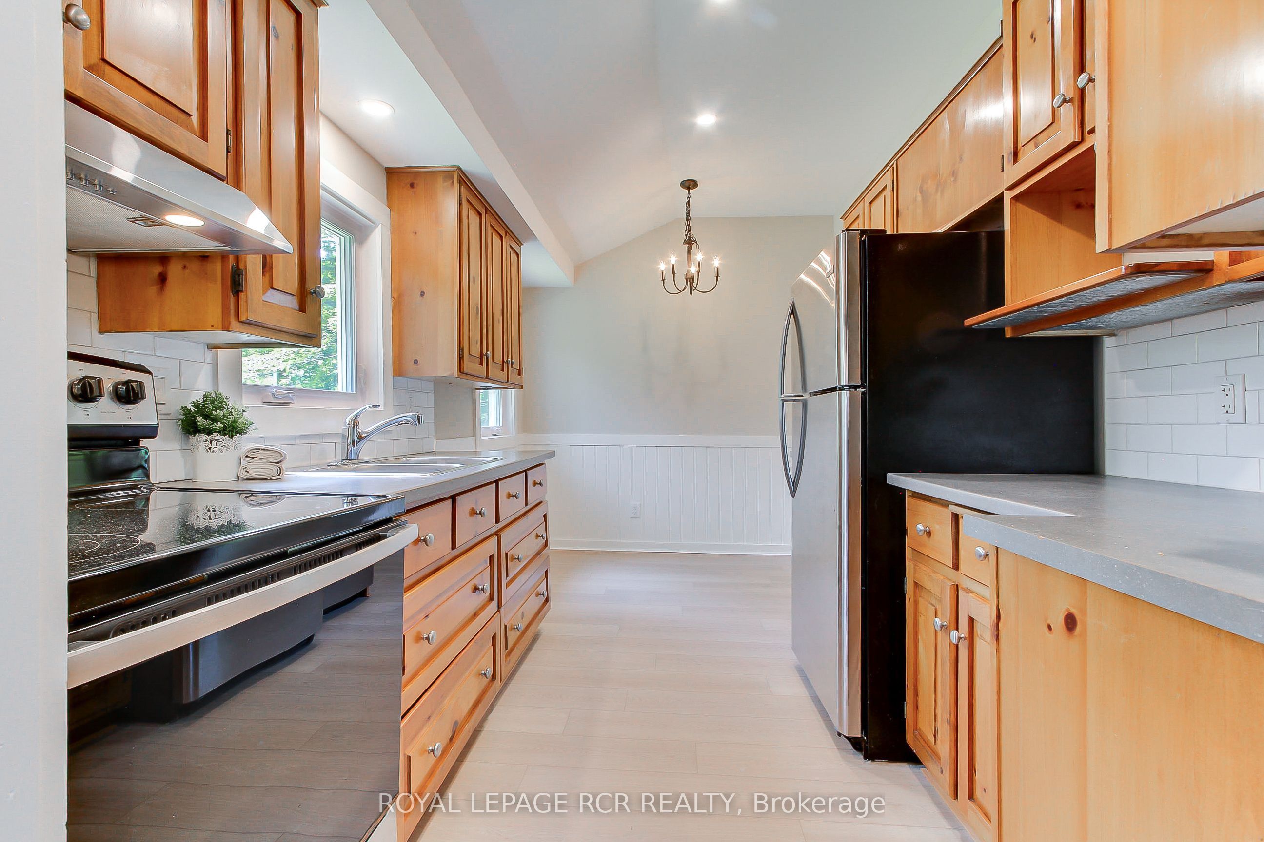 3967 Algonquin Avenue Property Photo 21