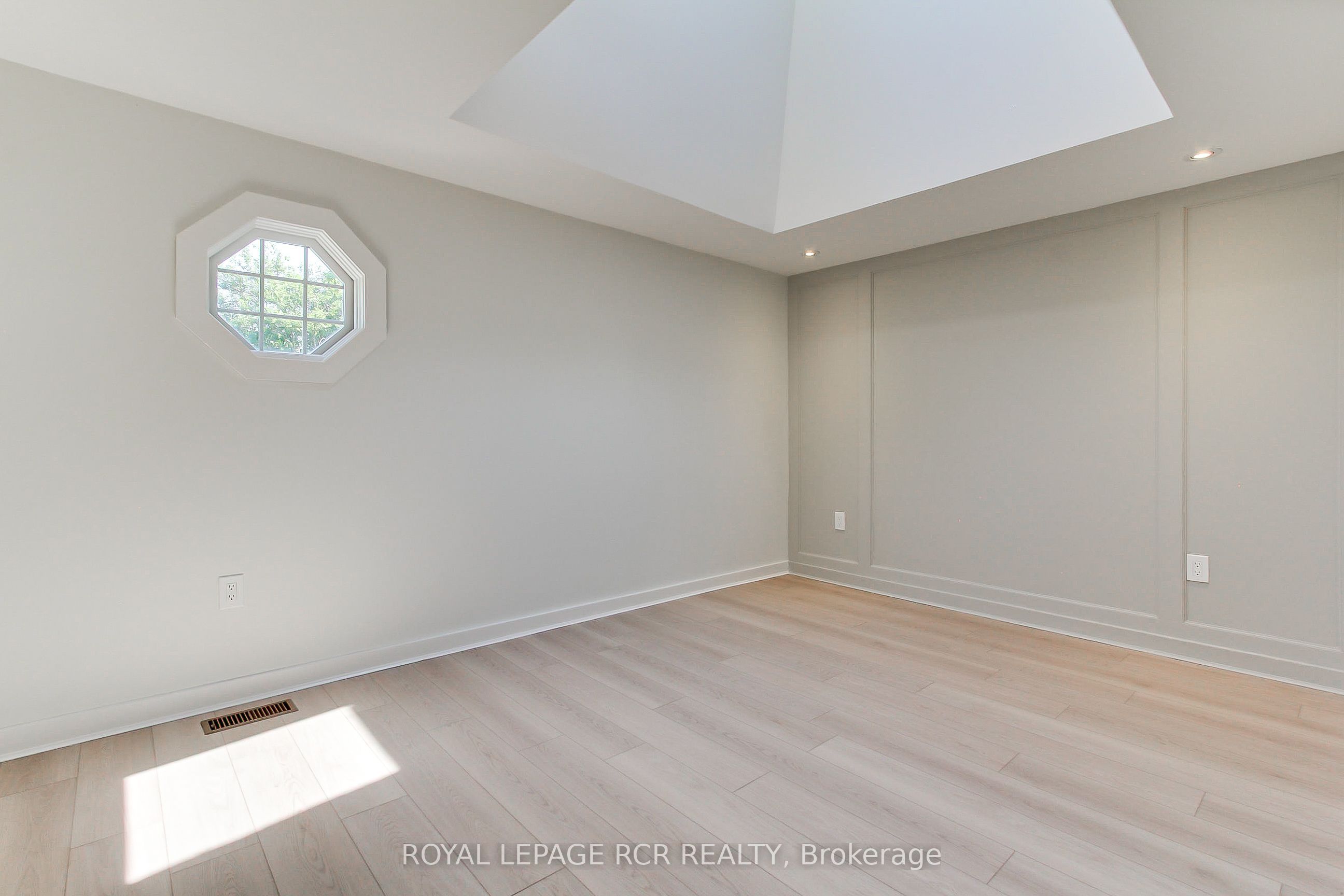 3967 Algonquin Avenue Property Photo 24