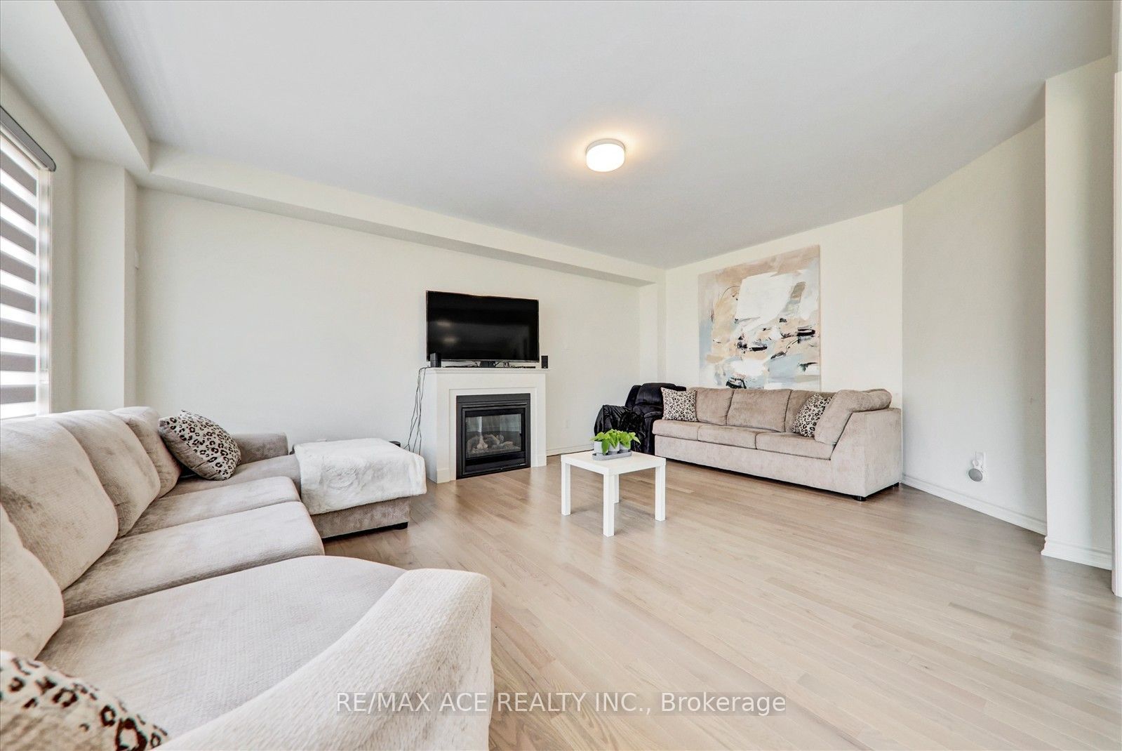 4 Emerald Grove Property Photo 17