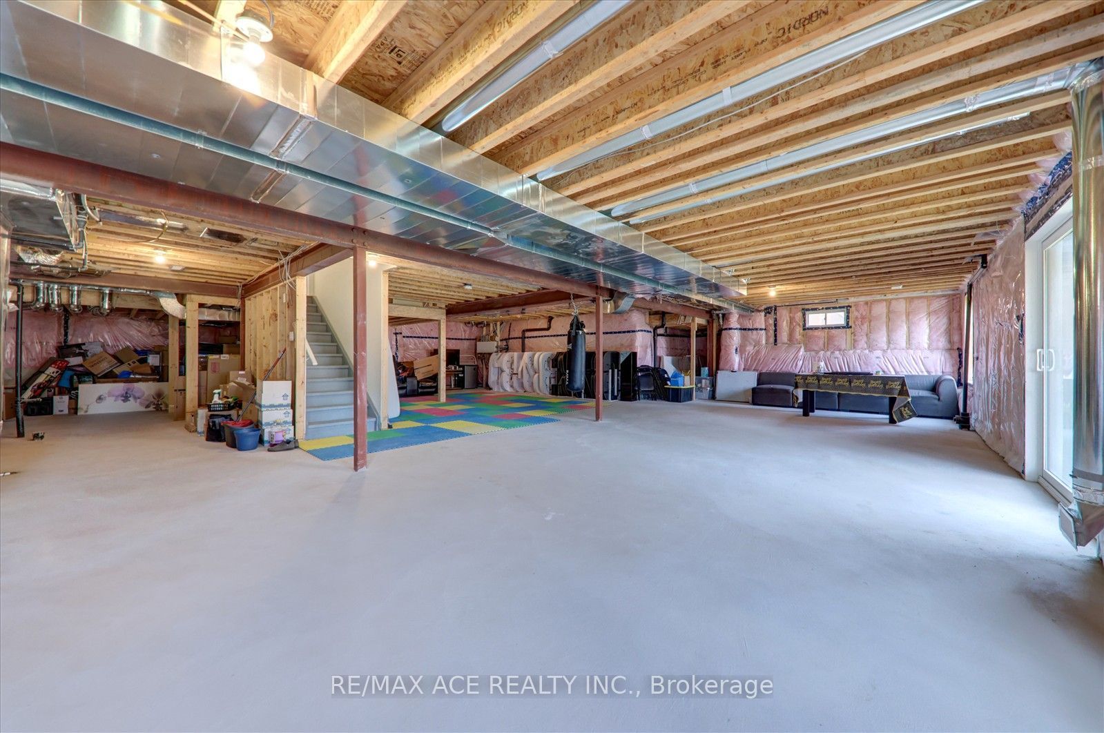4 Emerald Grove Property Photo 46