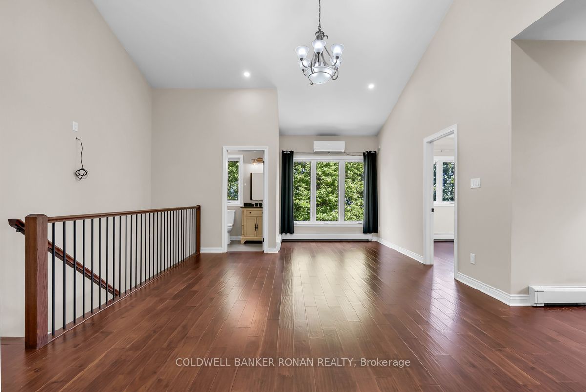 5354 3rd Line Property Photo 36