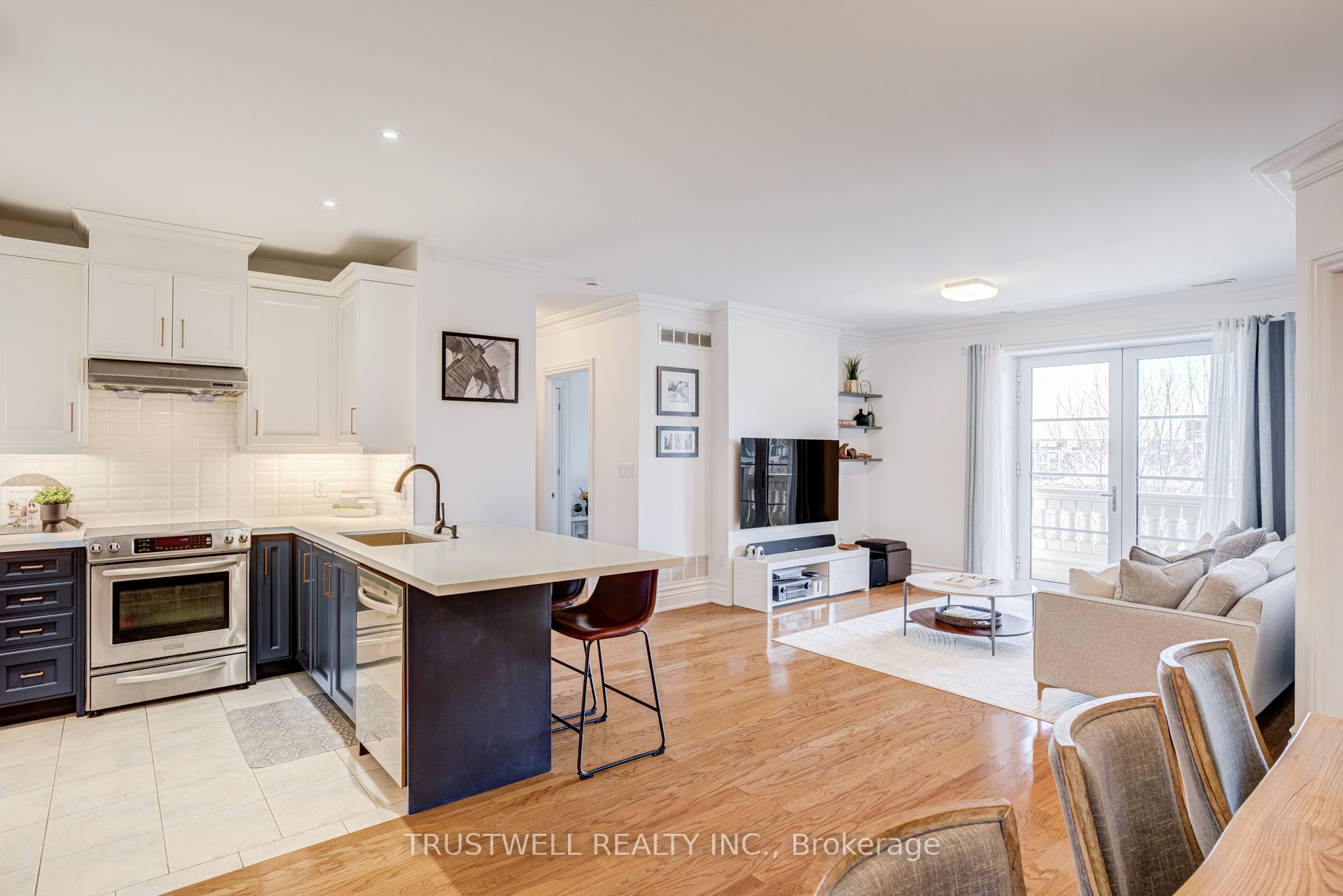 1 Verclaire Gate 303 Property Photo 4