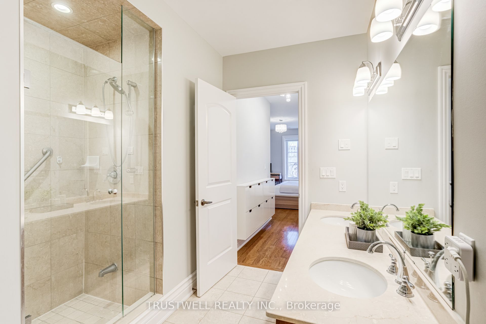 1 Verclaire Gate 303 Property Photo 15