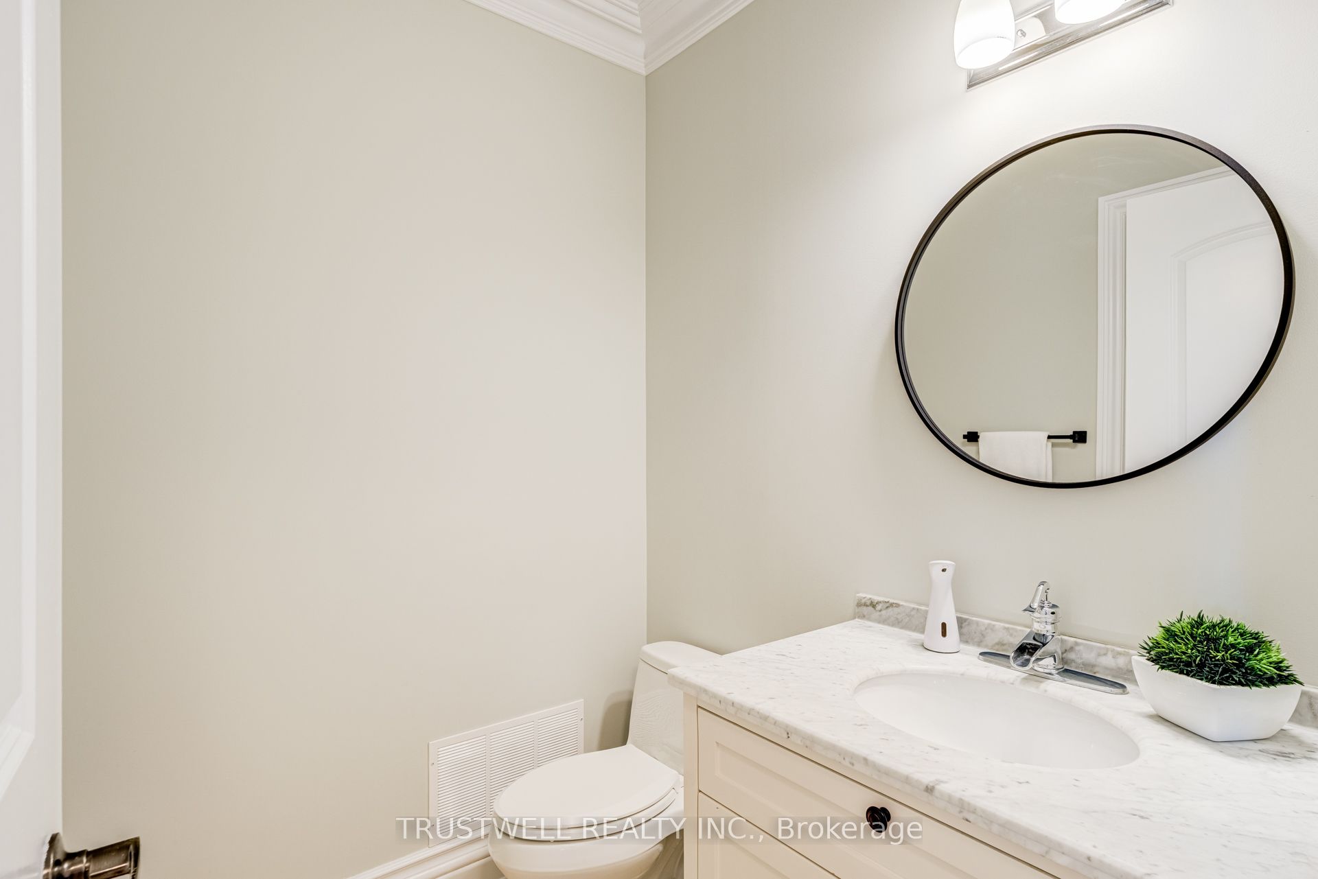 1 Verclaire Gate 303 Property Photo 21