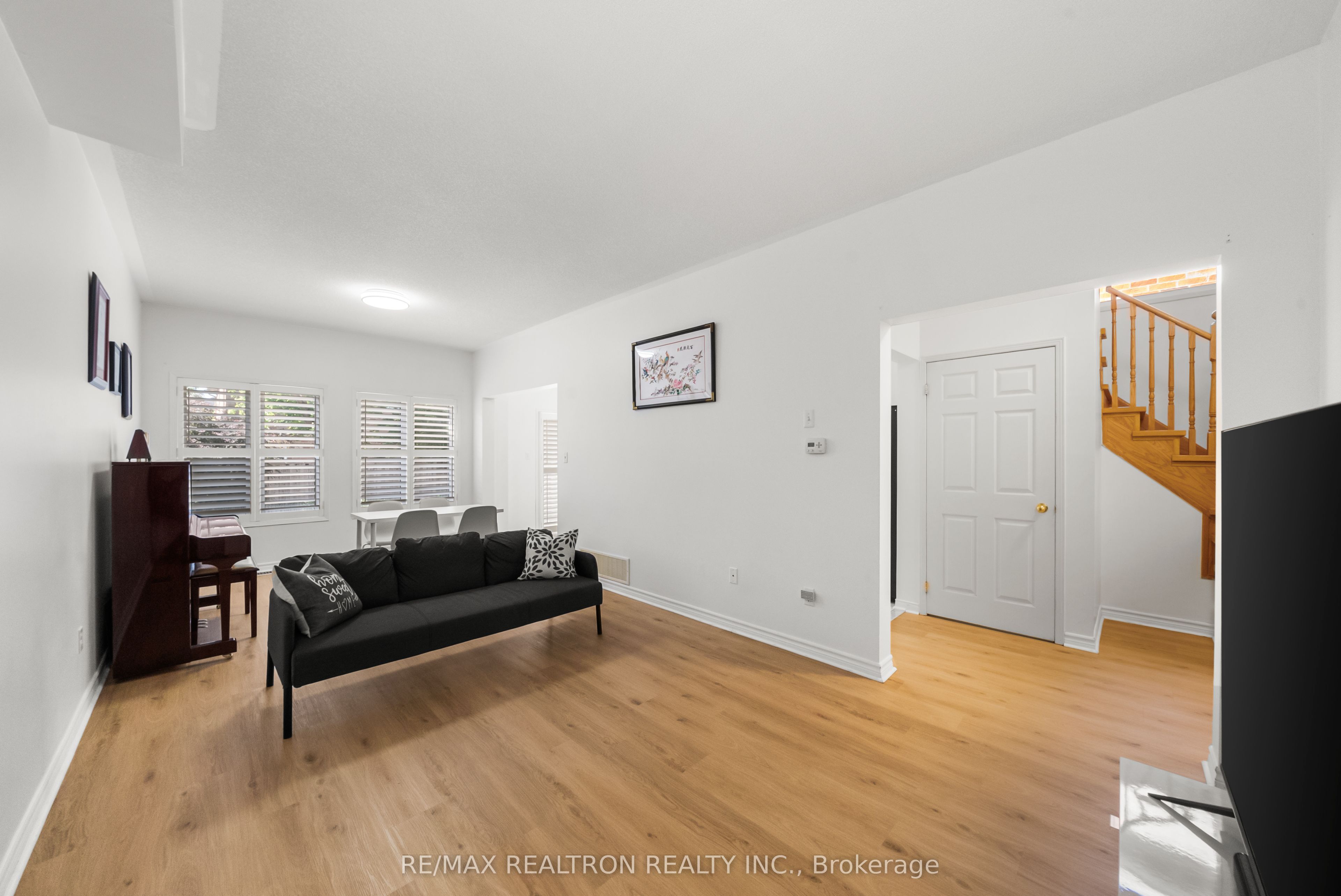208 Penndutch Circle Property Photo 6