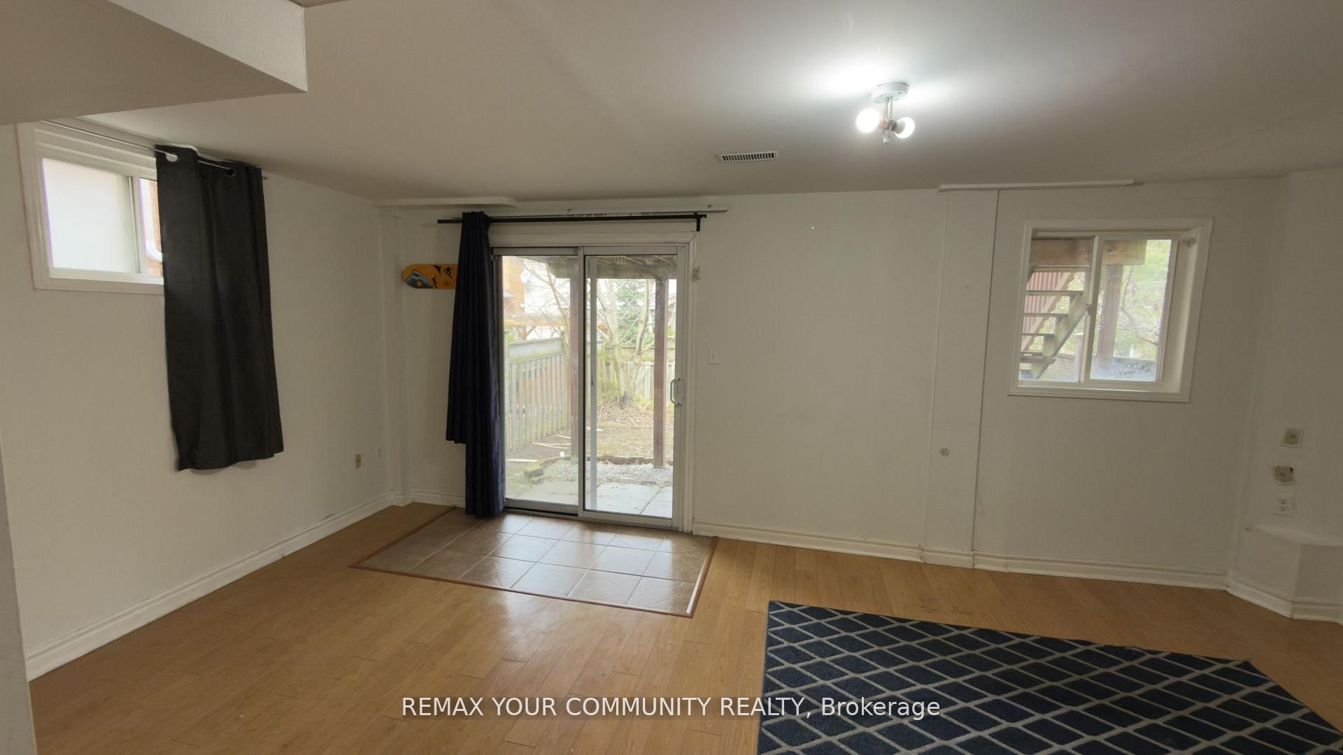117 English Oak Drive Basement Property Photo 1