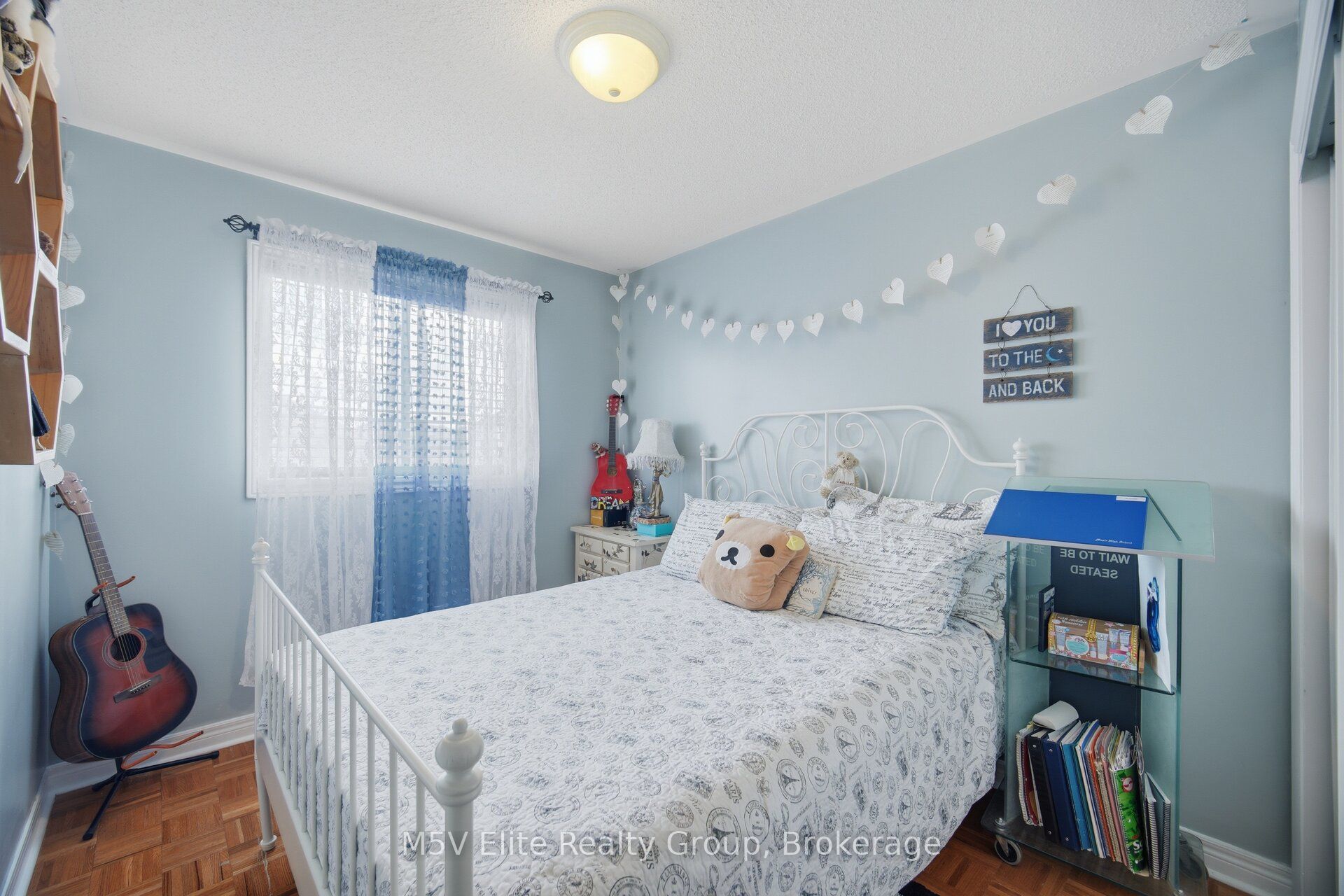 168 Sail Crescent Property Photo 22