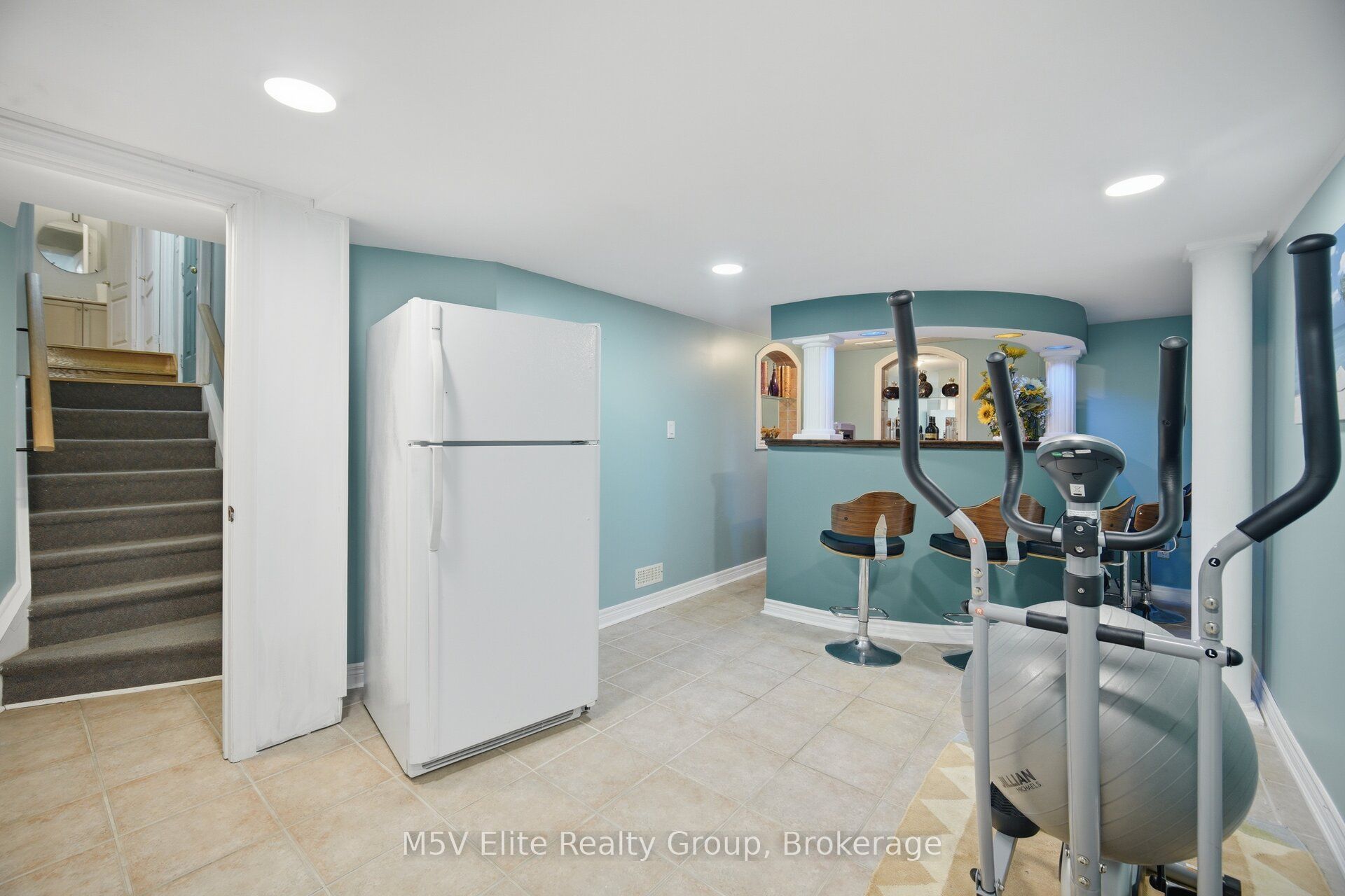 168 Sail Crescent Property Photo 30