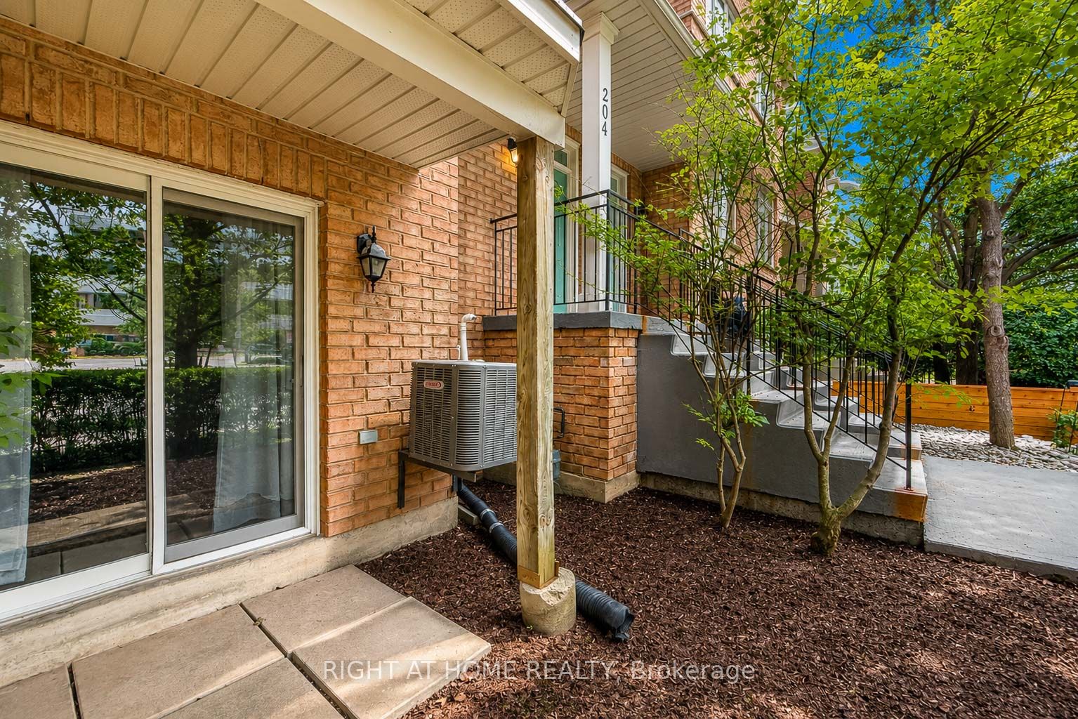 23 Observatory Lane 204 Property Photo 35