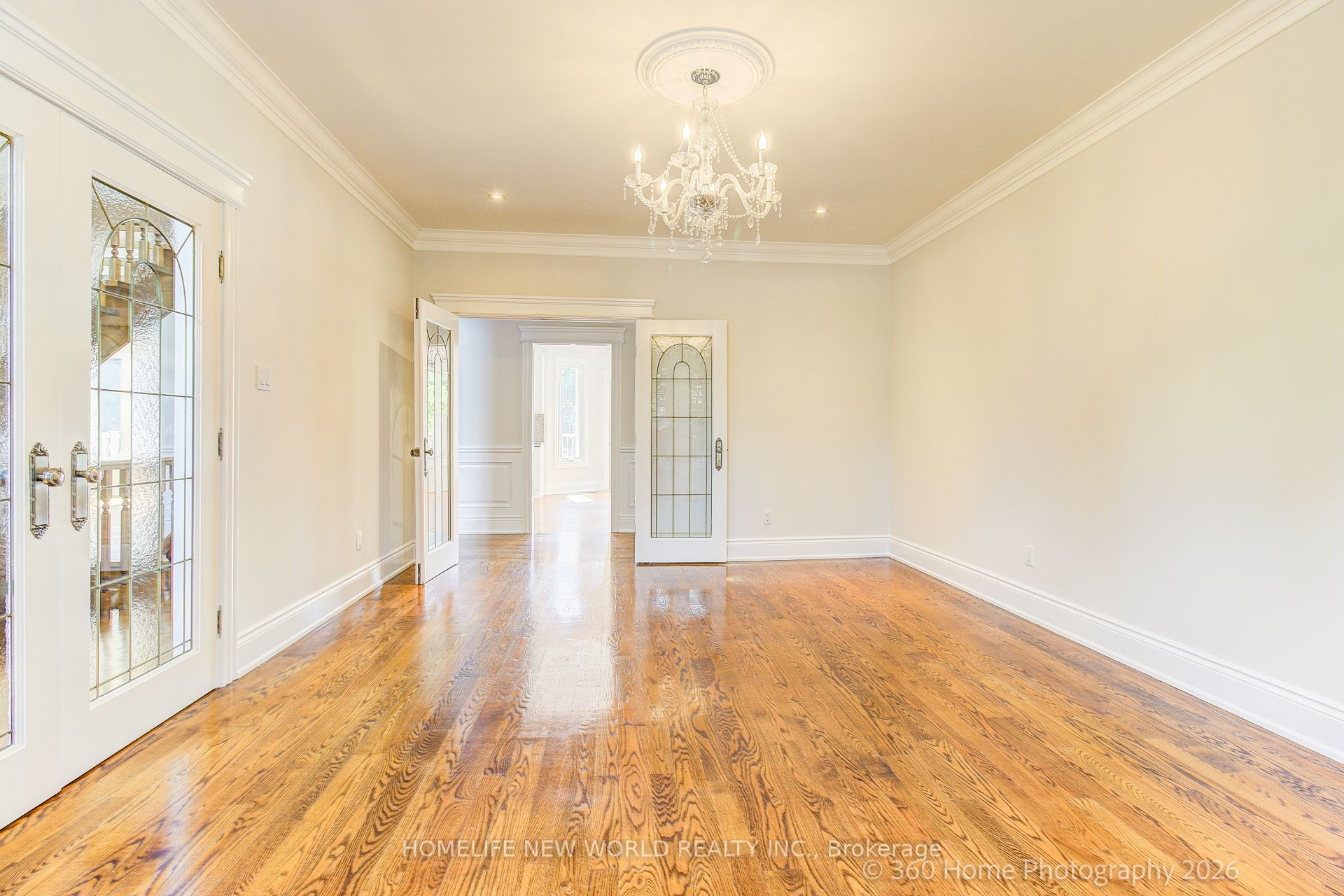 212 Burns Boulevard Property Photo 16