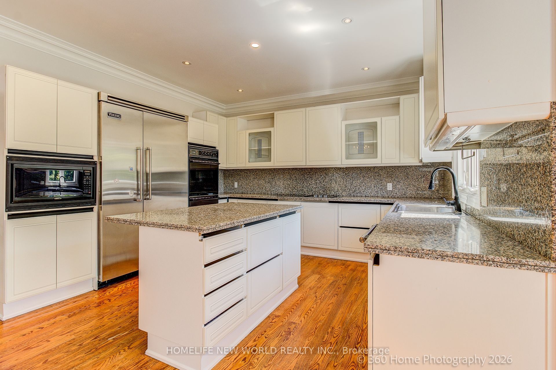 212 Burns Boulevard Property Photo 19