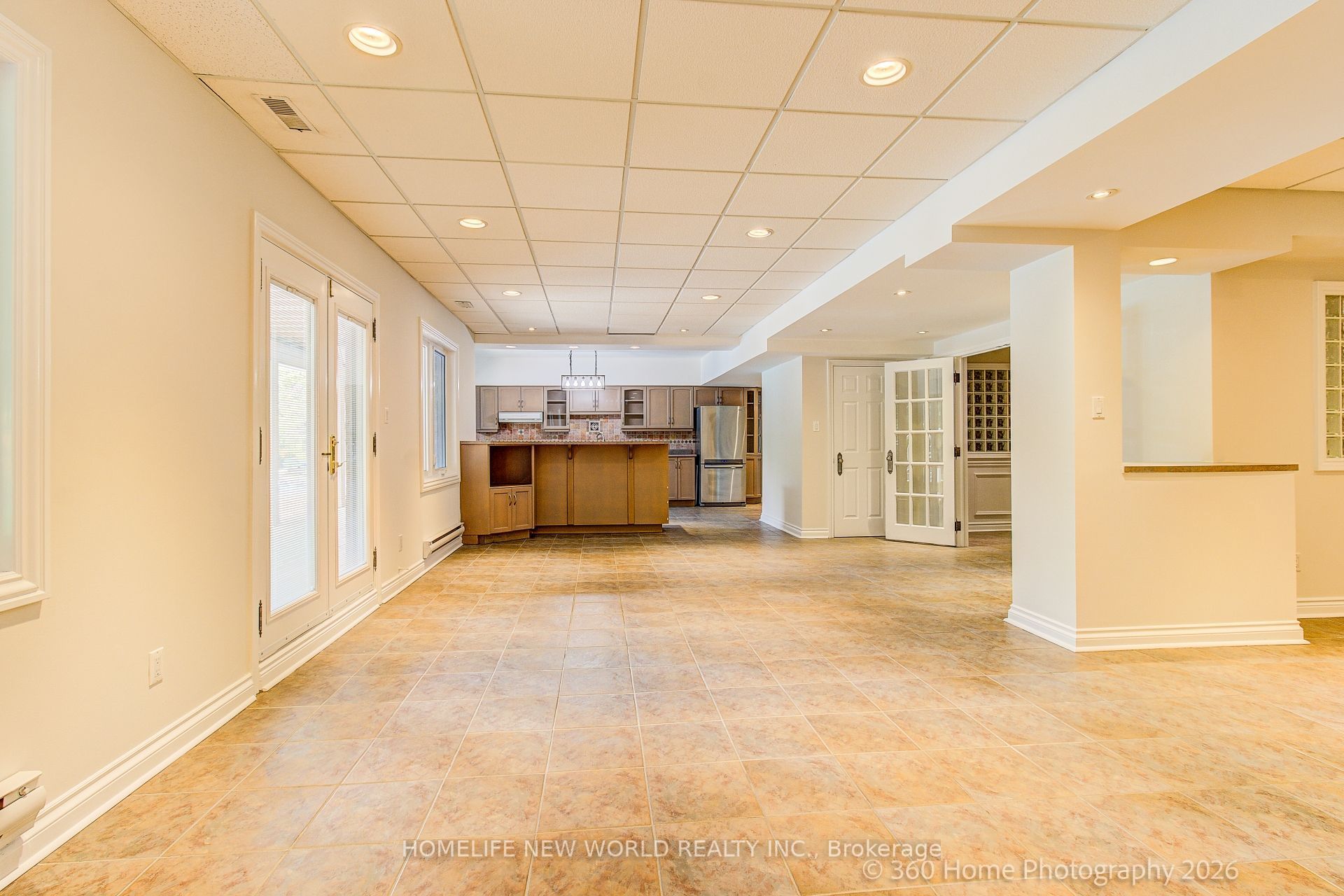 212 Burns Boulevard Property Photo 38