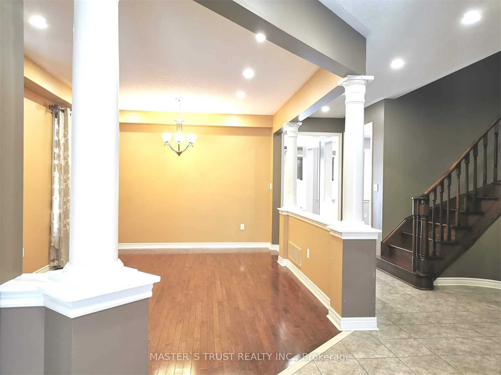 213 River Ridge Boulevard Property Photo 3