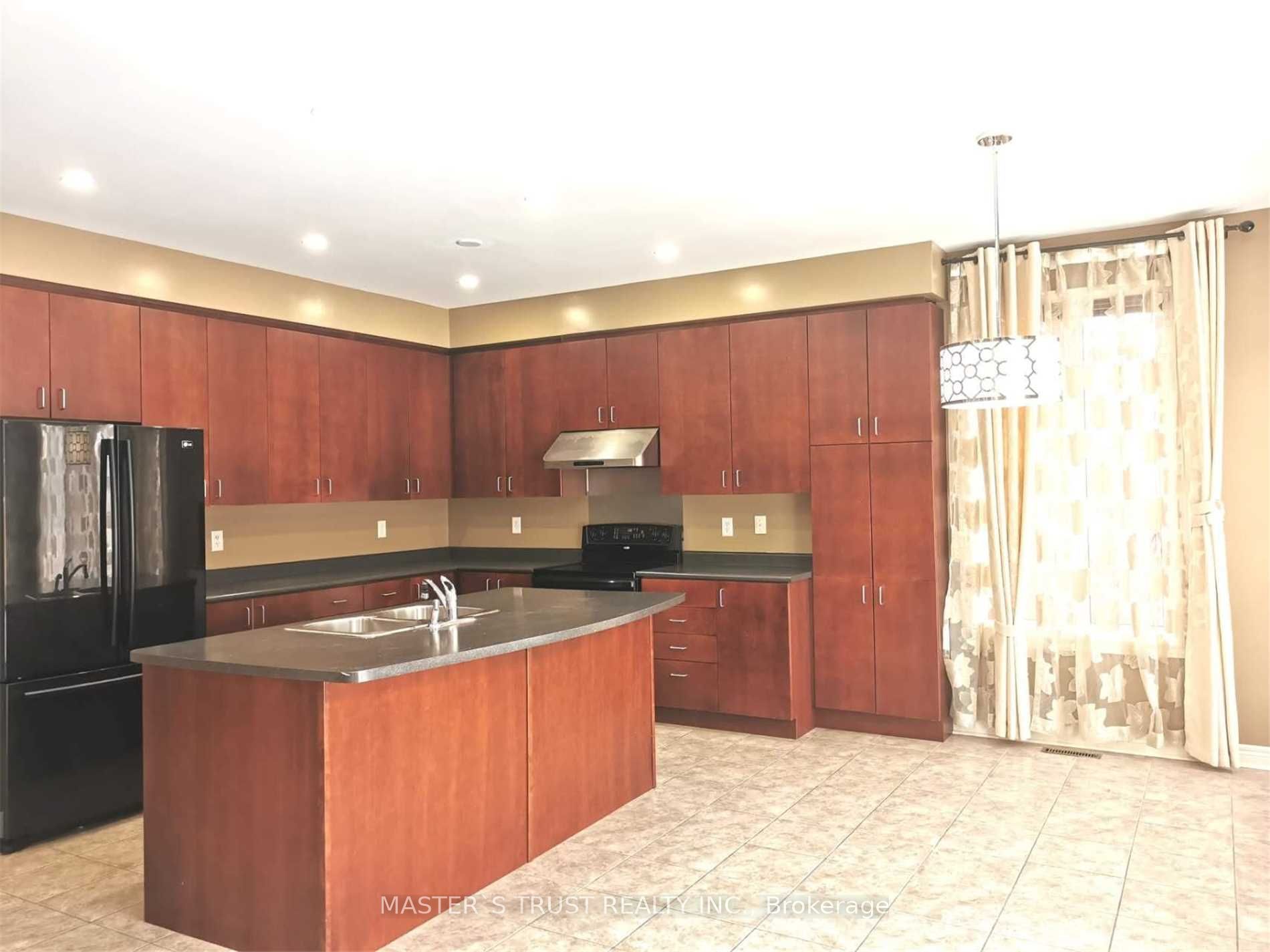 213 River Ridge Boulevard Property Photo 9