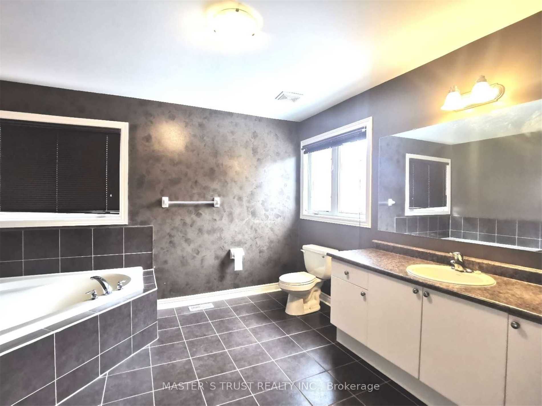 213 River Ridge Boulevard Property Photo 23