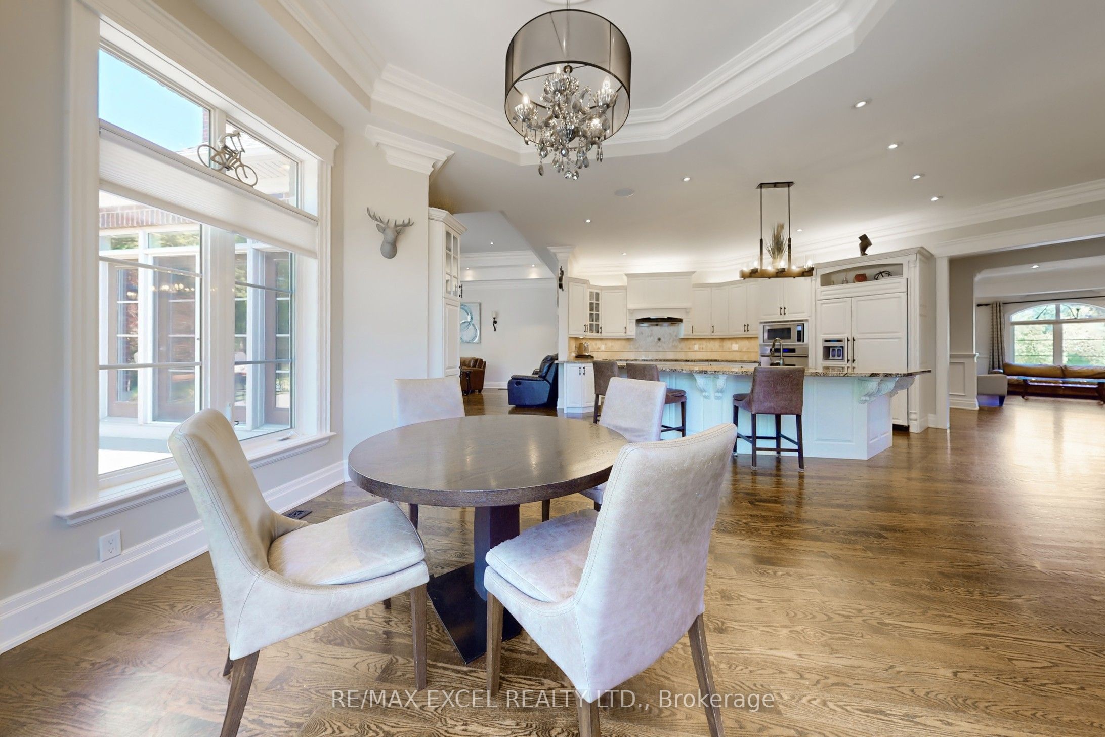 2 Beau Court Property Photo 12