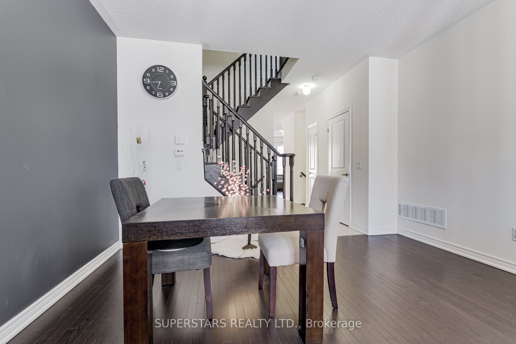 3 Wermoth Court Property Photo 8