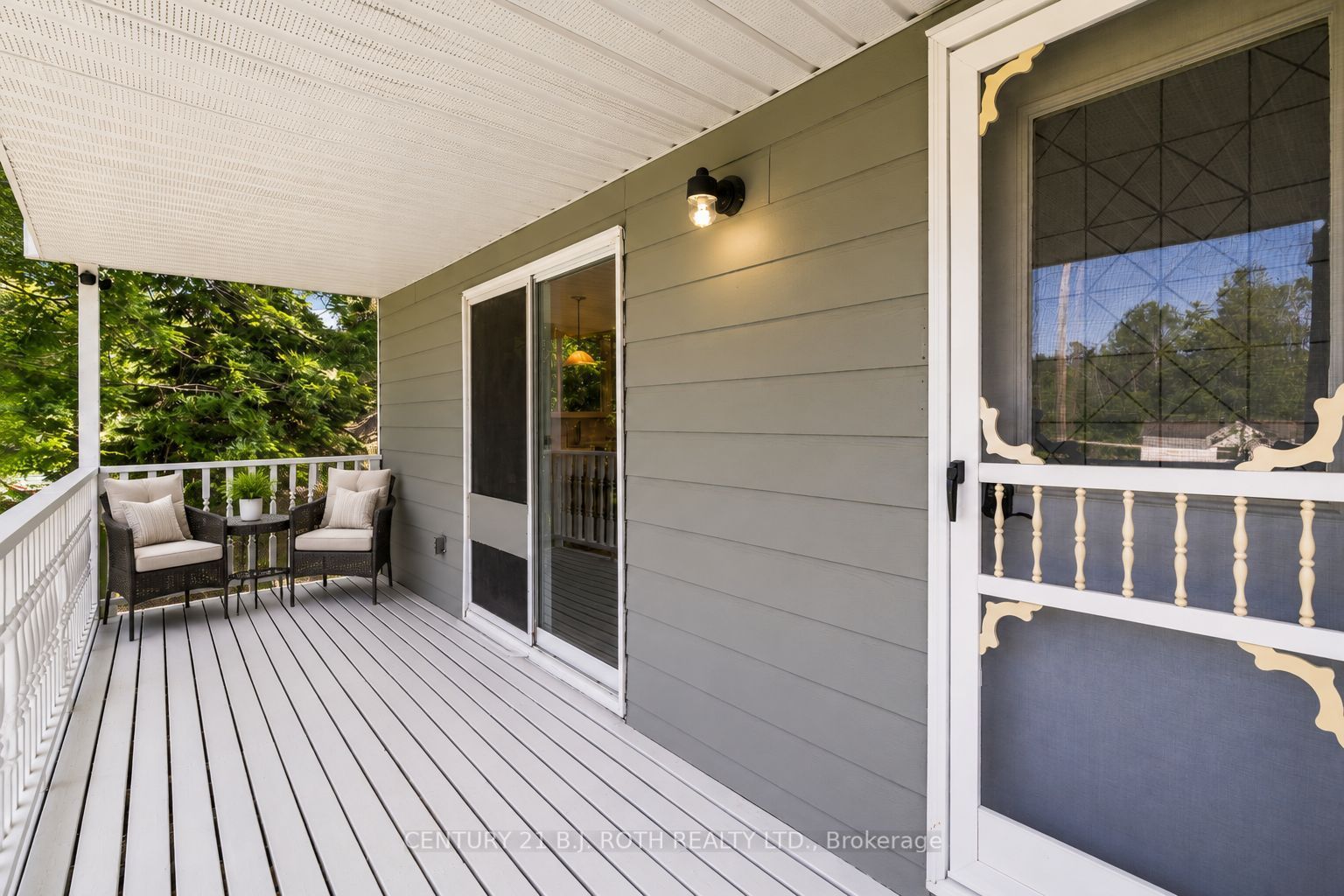 957 7th Line Property Photo 7
