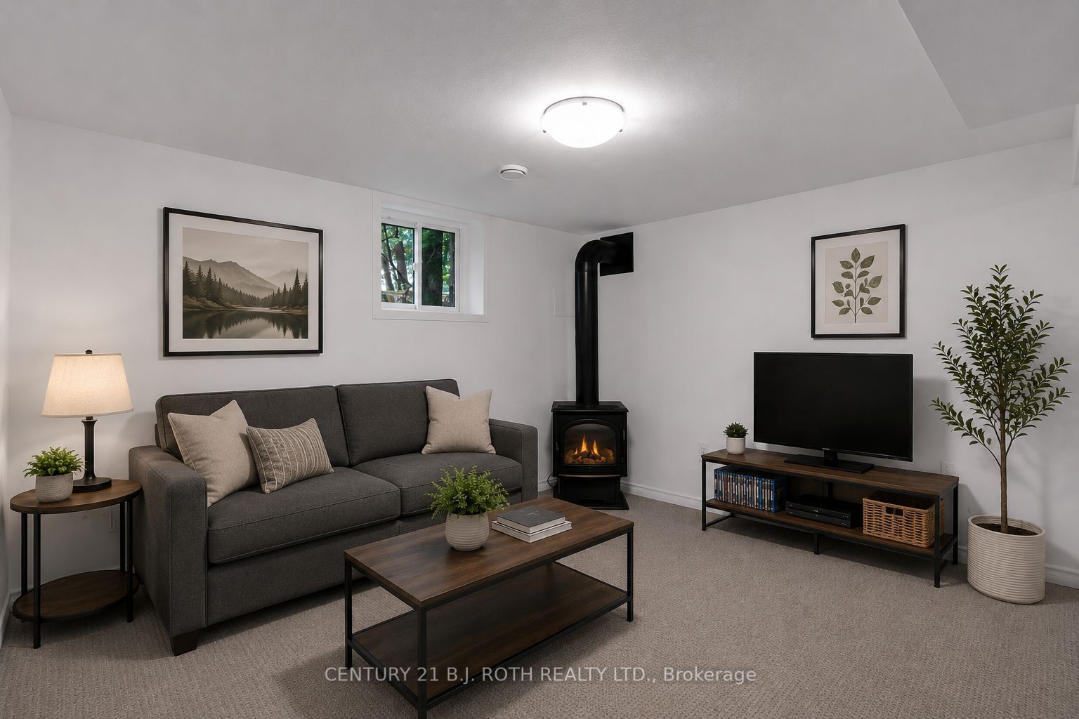 957 7th Line Property Photo 25