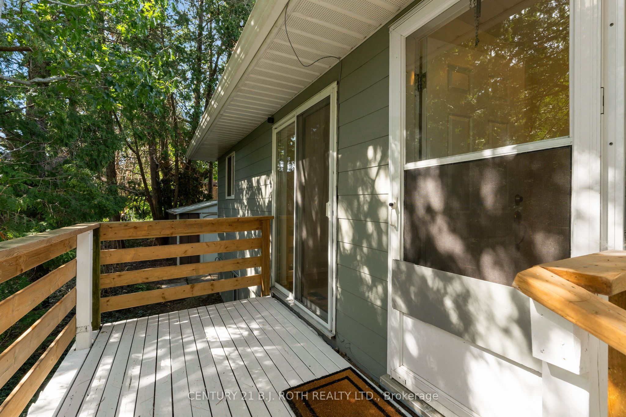 957 7th Line Property Photo 33