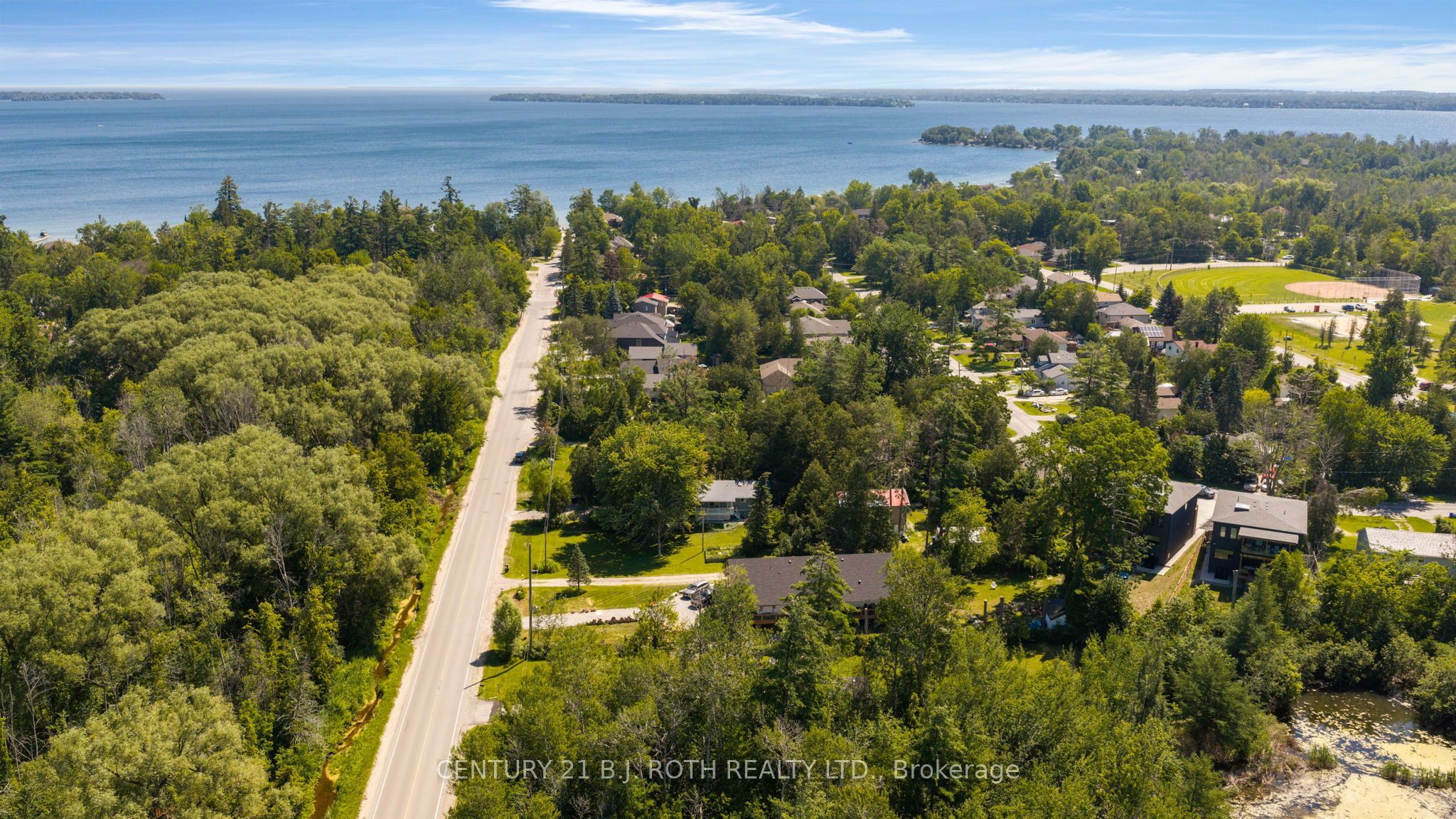 957 7th Line Property Photo 38