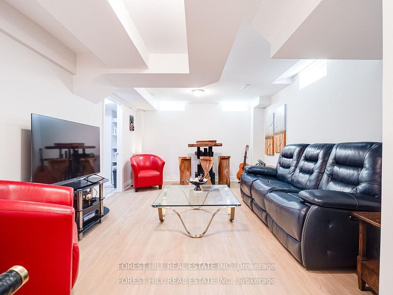 70 Shoniker Drive Property Photo 25