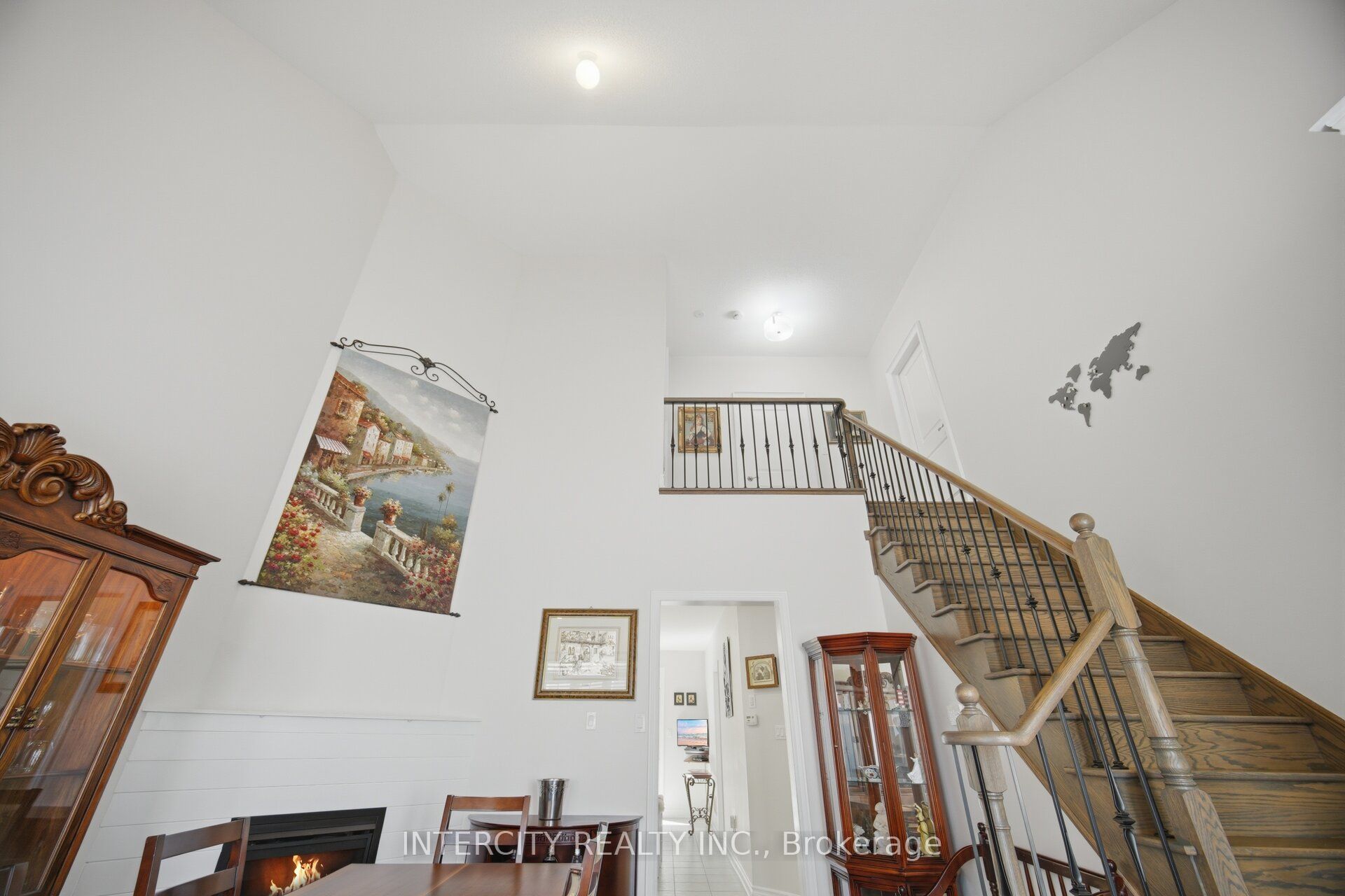 4 Petersen Place Property Photo 12