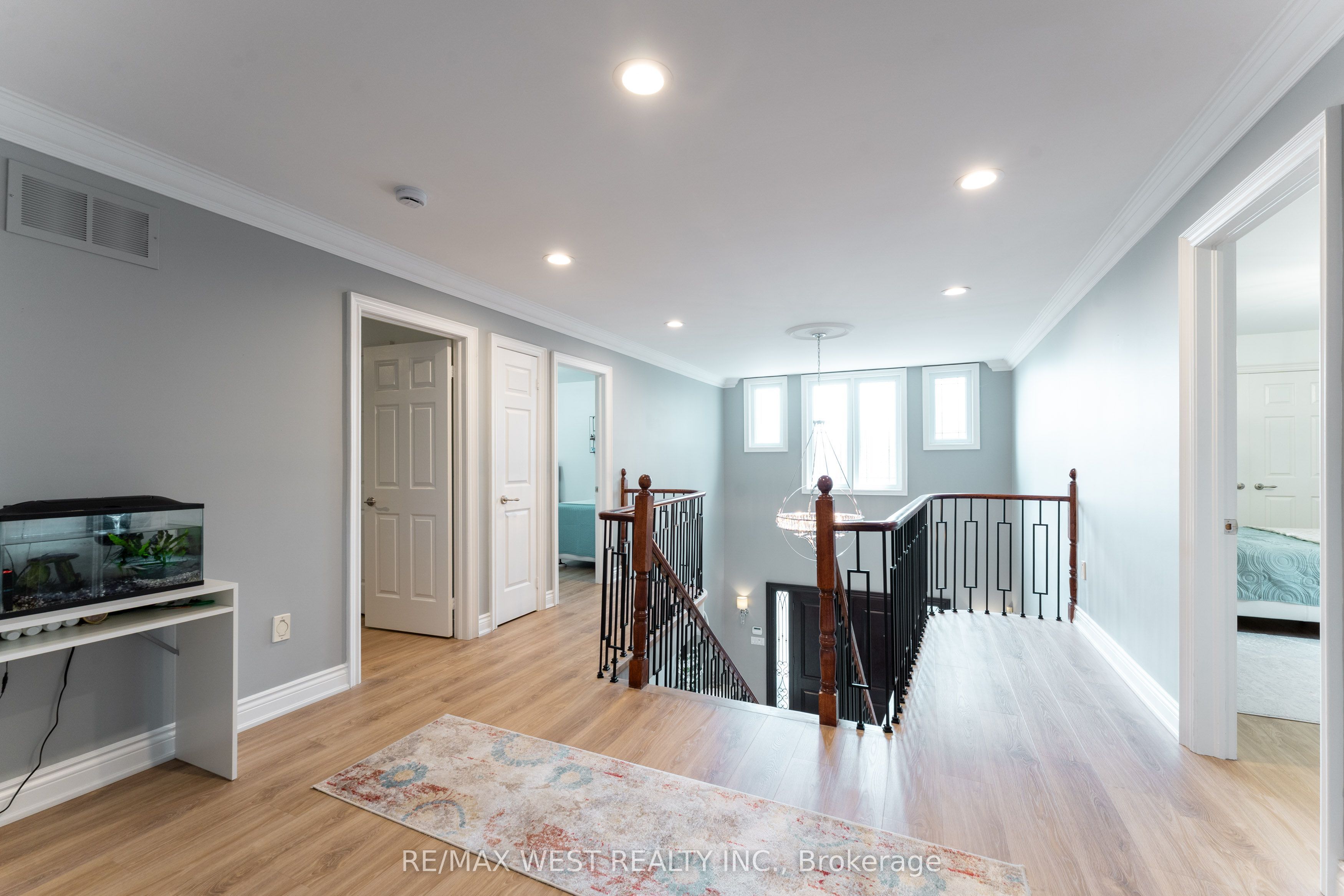 72 Alpha Court Property Photo 25