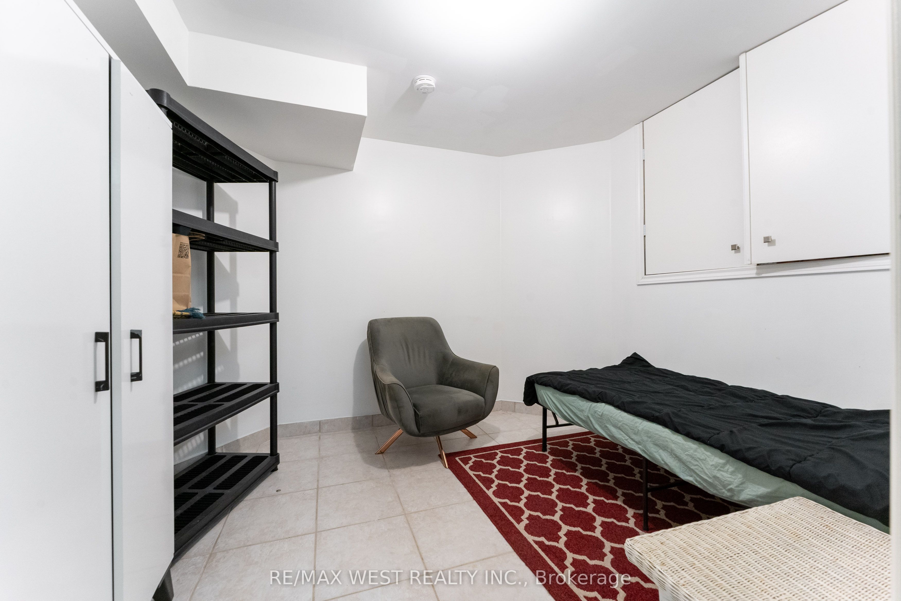 72 Alpha Court Property Photo 34