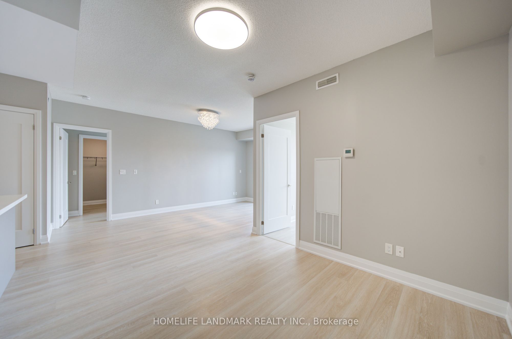 398 Highway 7 E 805 Property Photo 22