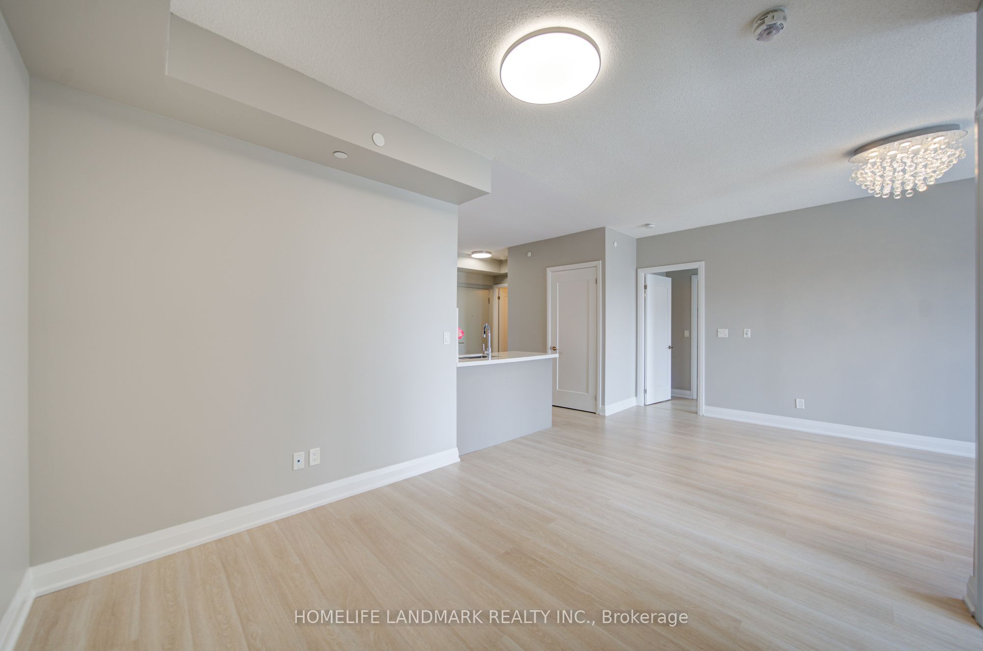 398 Highway 7 E 805 Property Photo 23