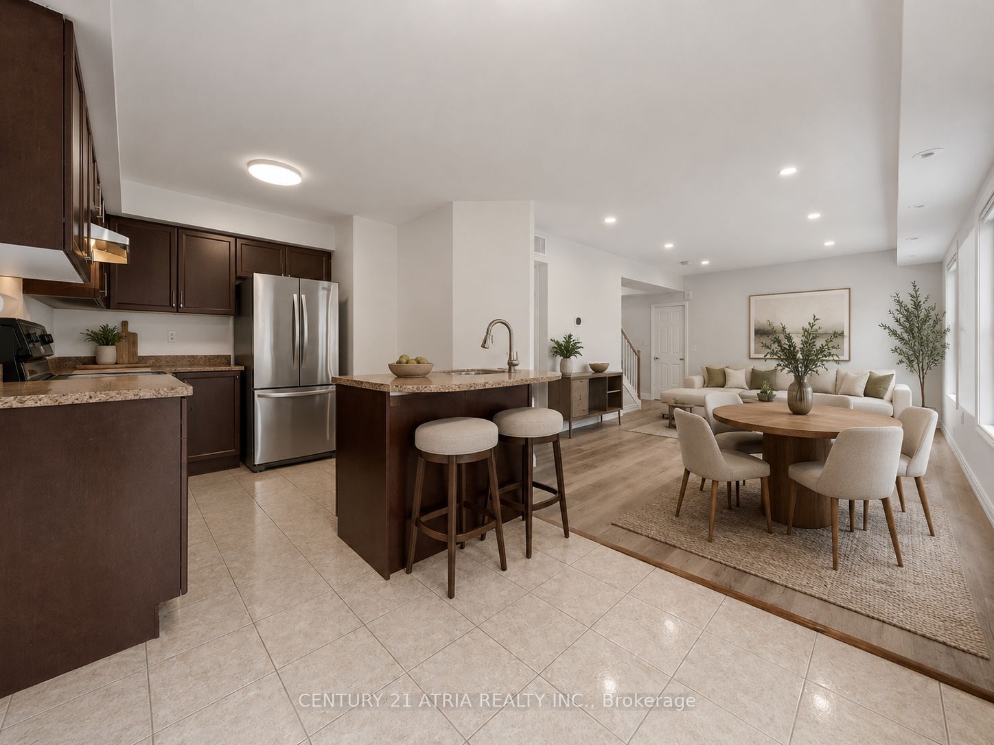 92 Louisbourg Way Property Photo 6