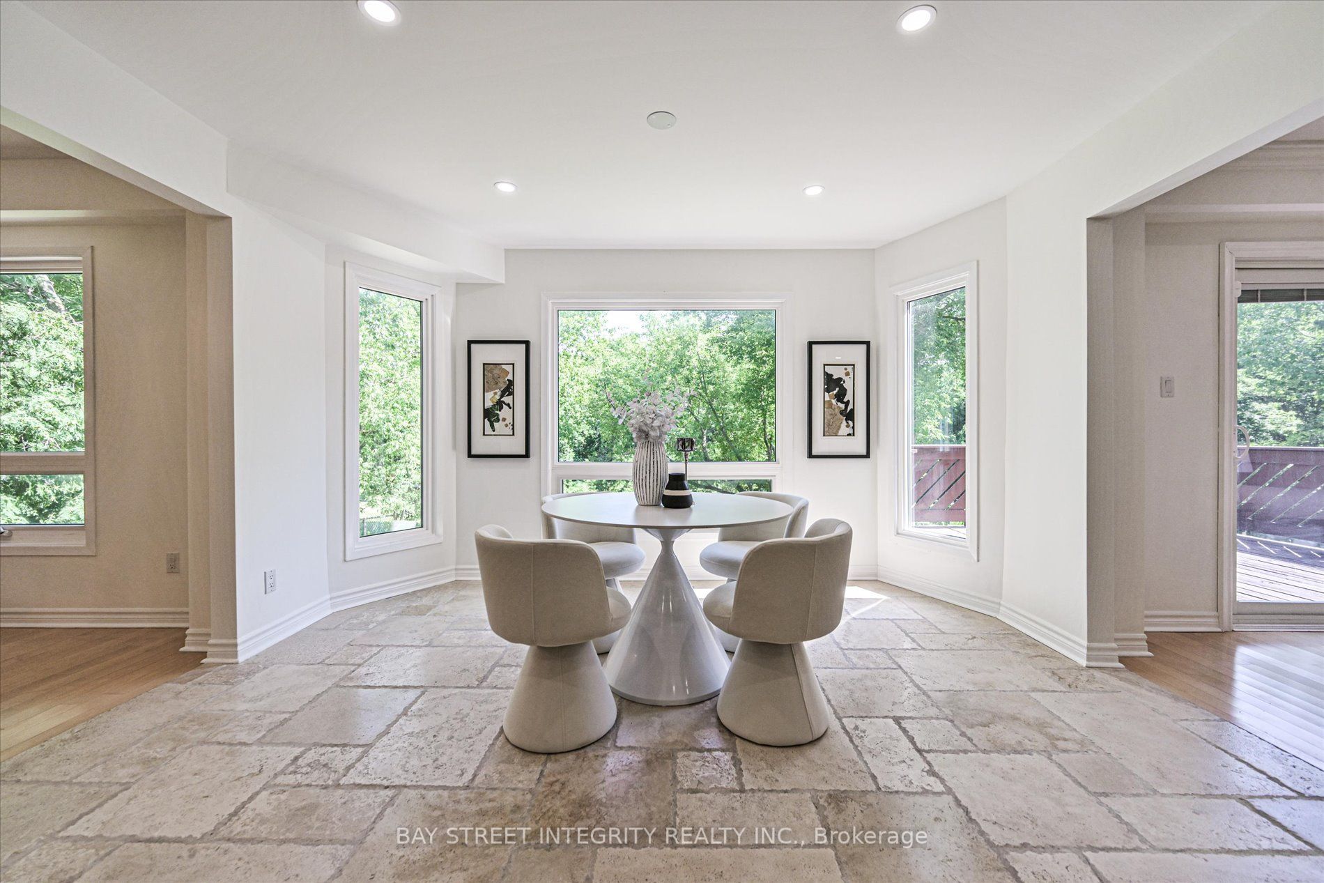 151 Old Surrey Lane Property Photo 10