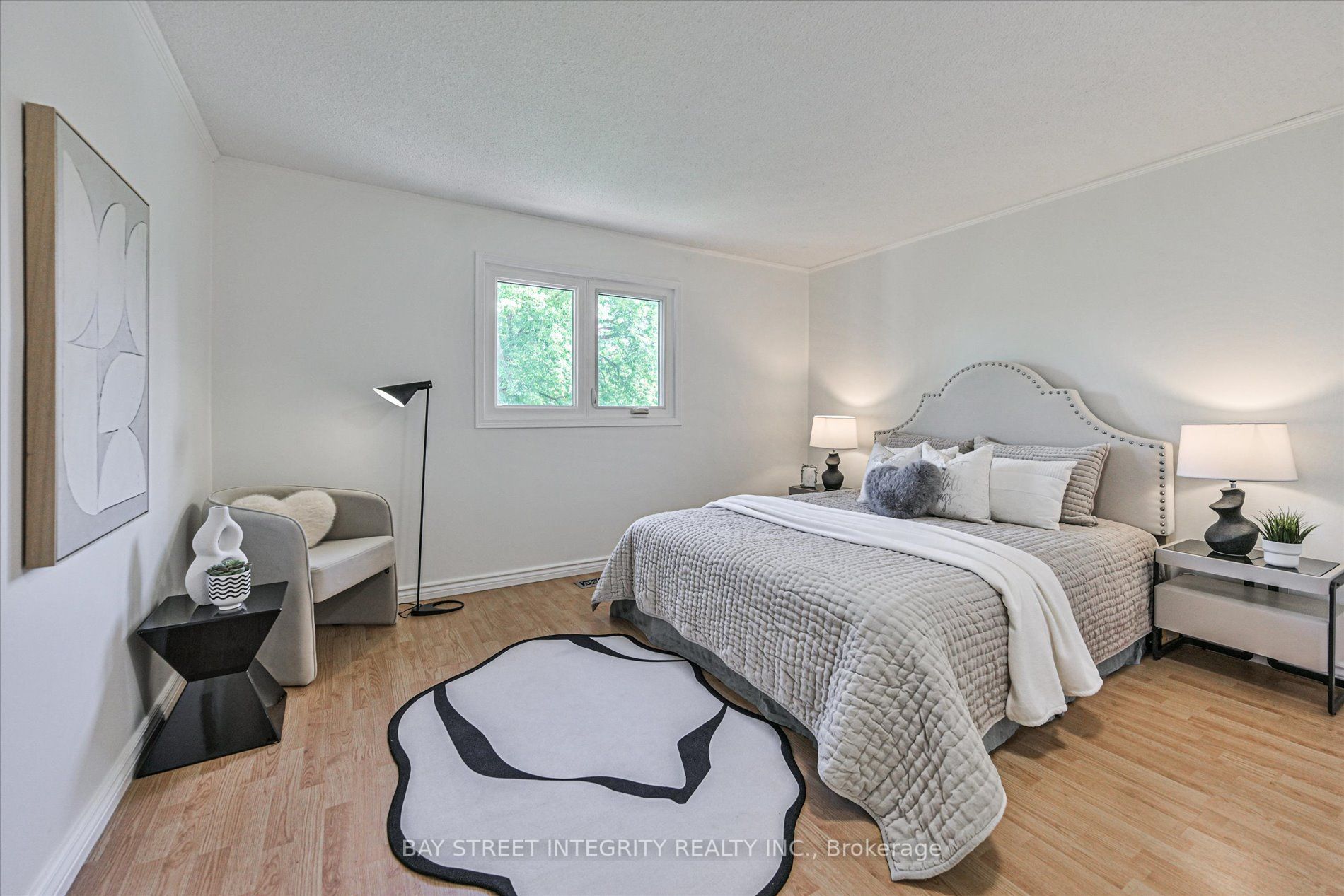 151 Old Surrey Lane Property Photo 29