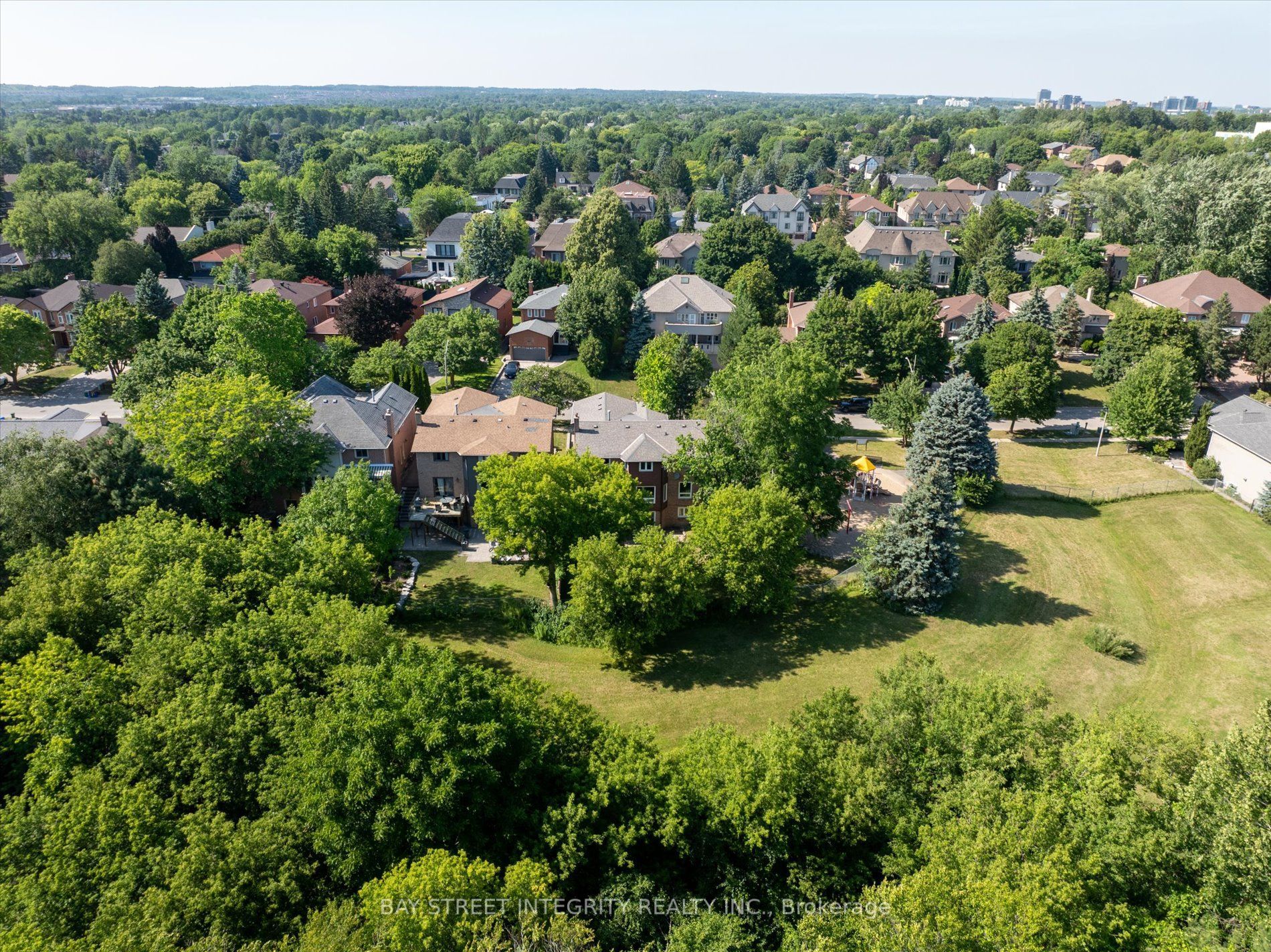 151 Old Surrey Lane Property Photo 49