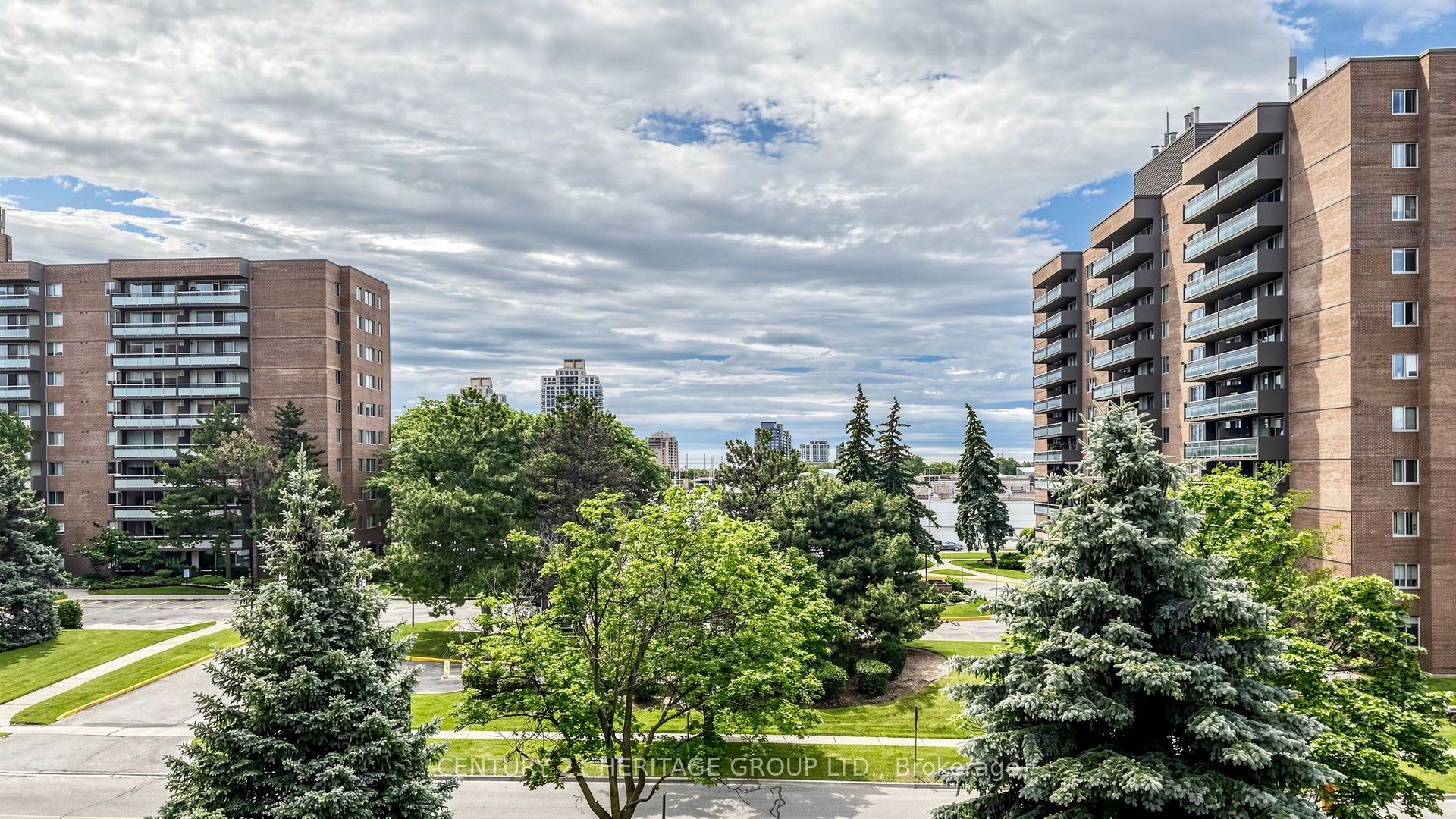 40 Baif Boulevard 406 Property Photo 38
