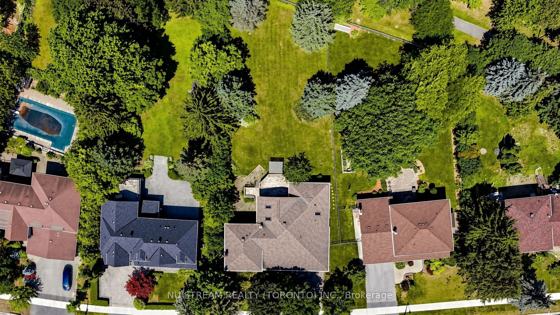 20 Blackforest Drive Property Photo 1