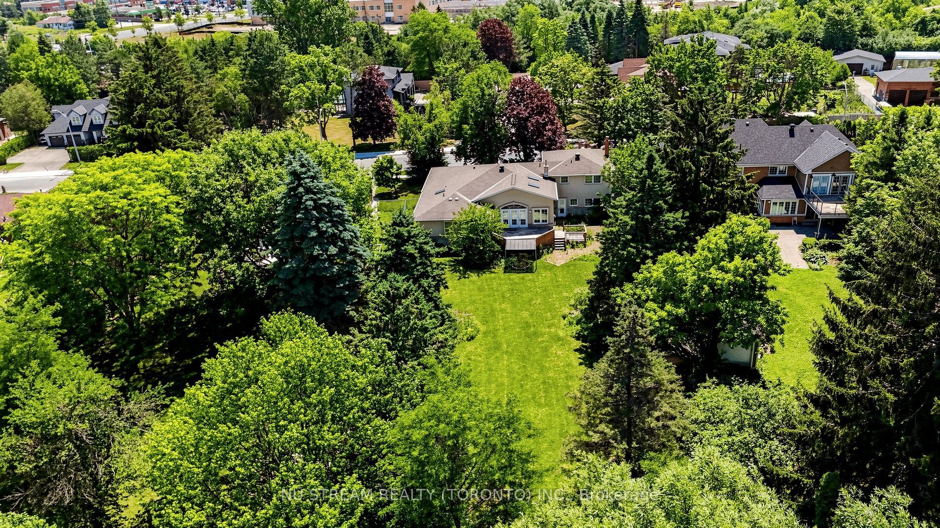 20 Blackforest Drive Property Photo 2