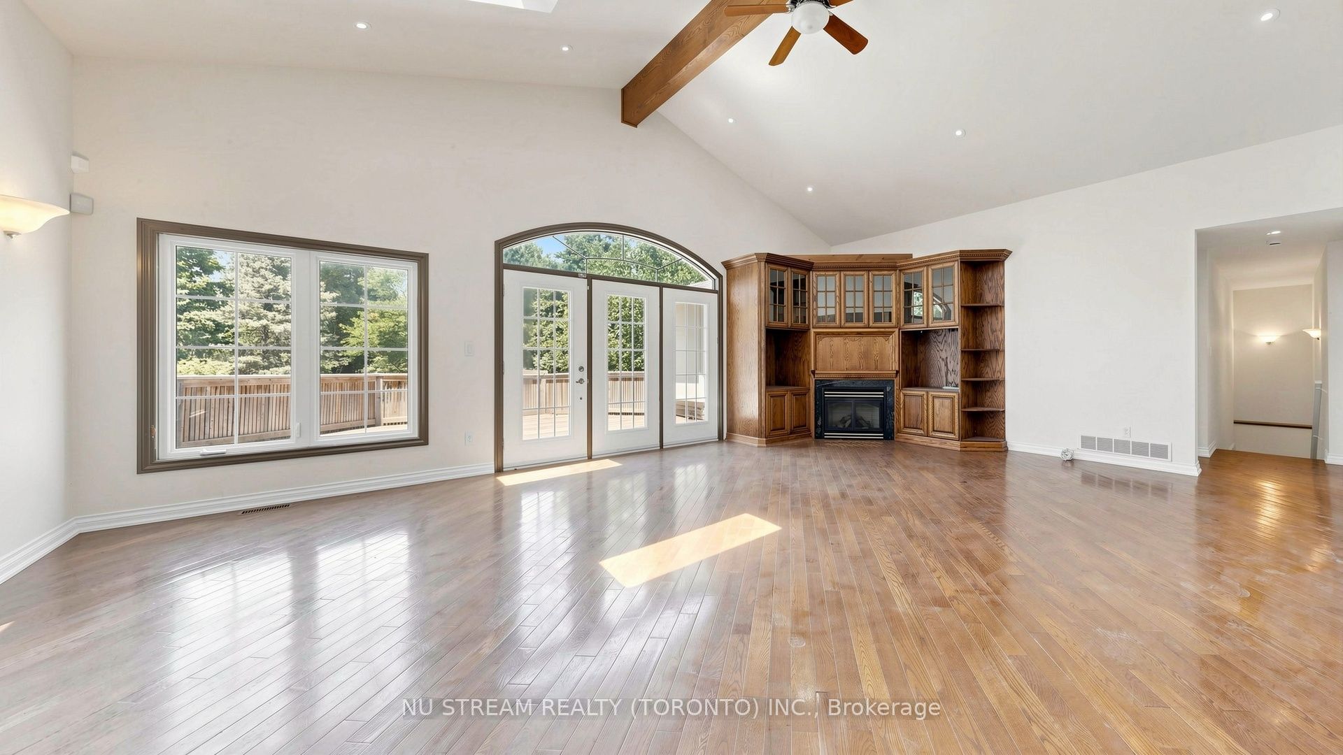 20 Blackforest Drive Property Photo 8