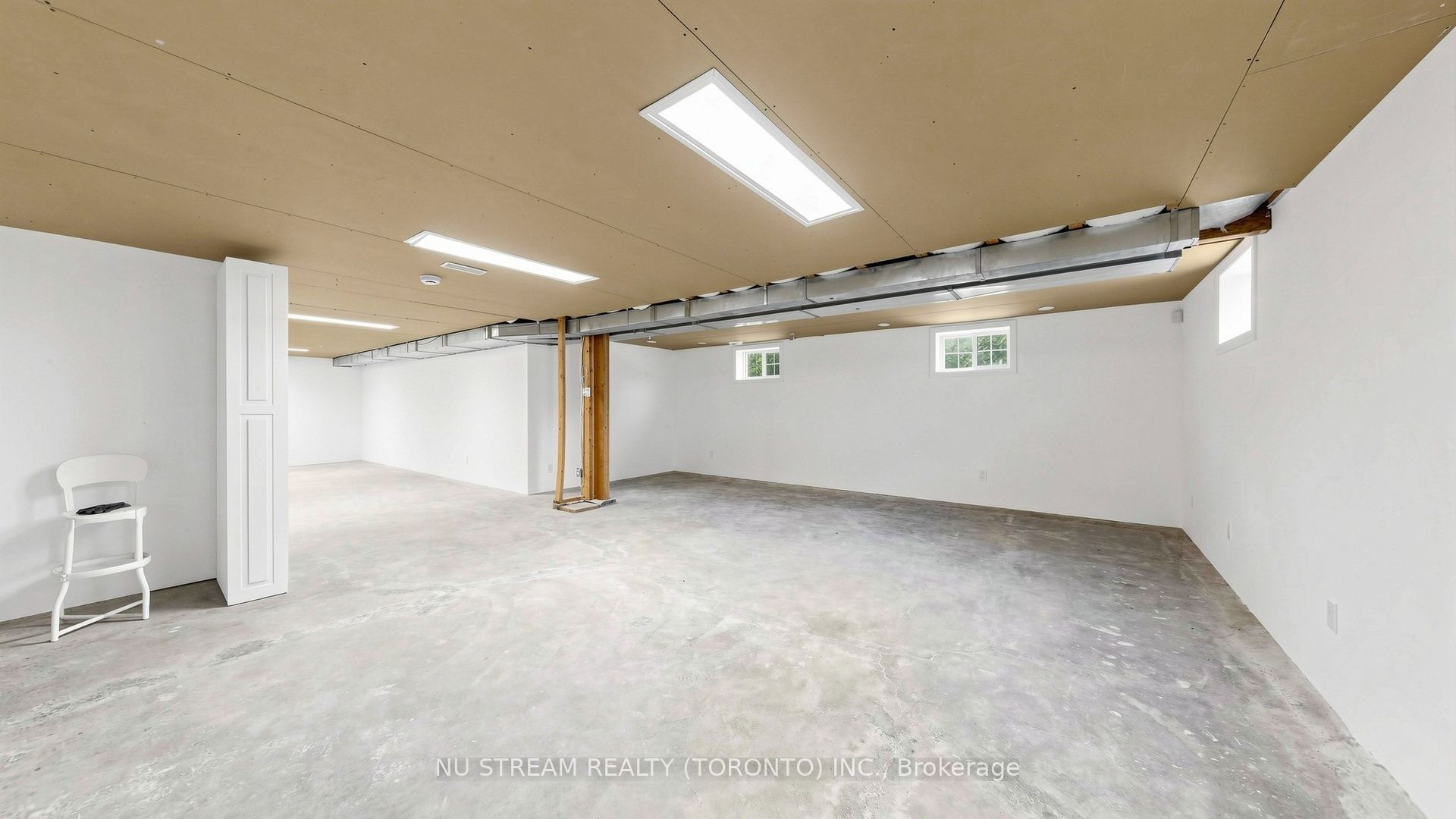 20 Blackforest Drive Property Photo 27