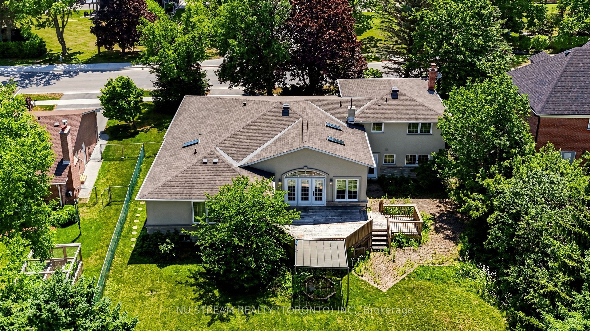 20 Blackforest Drive Property Photo 33