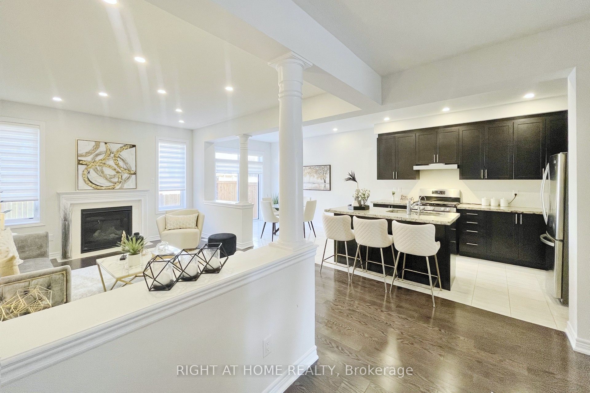 60 Falconridge Terrace Property Photo 7